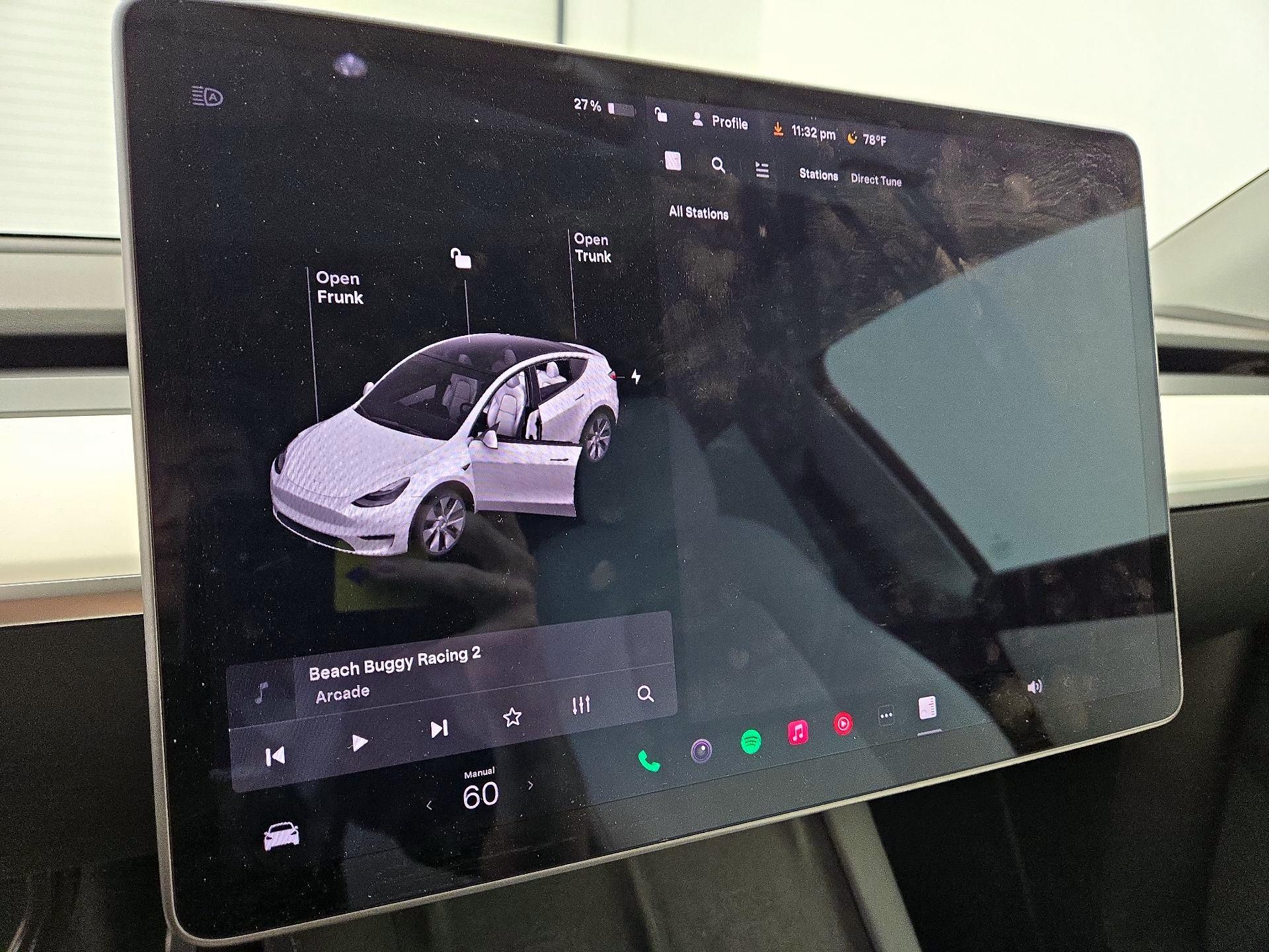 Thumbnail: 2022 Tesla Model Y - 15