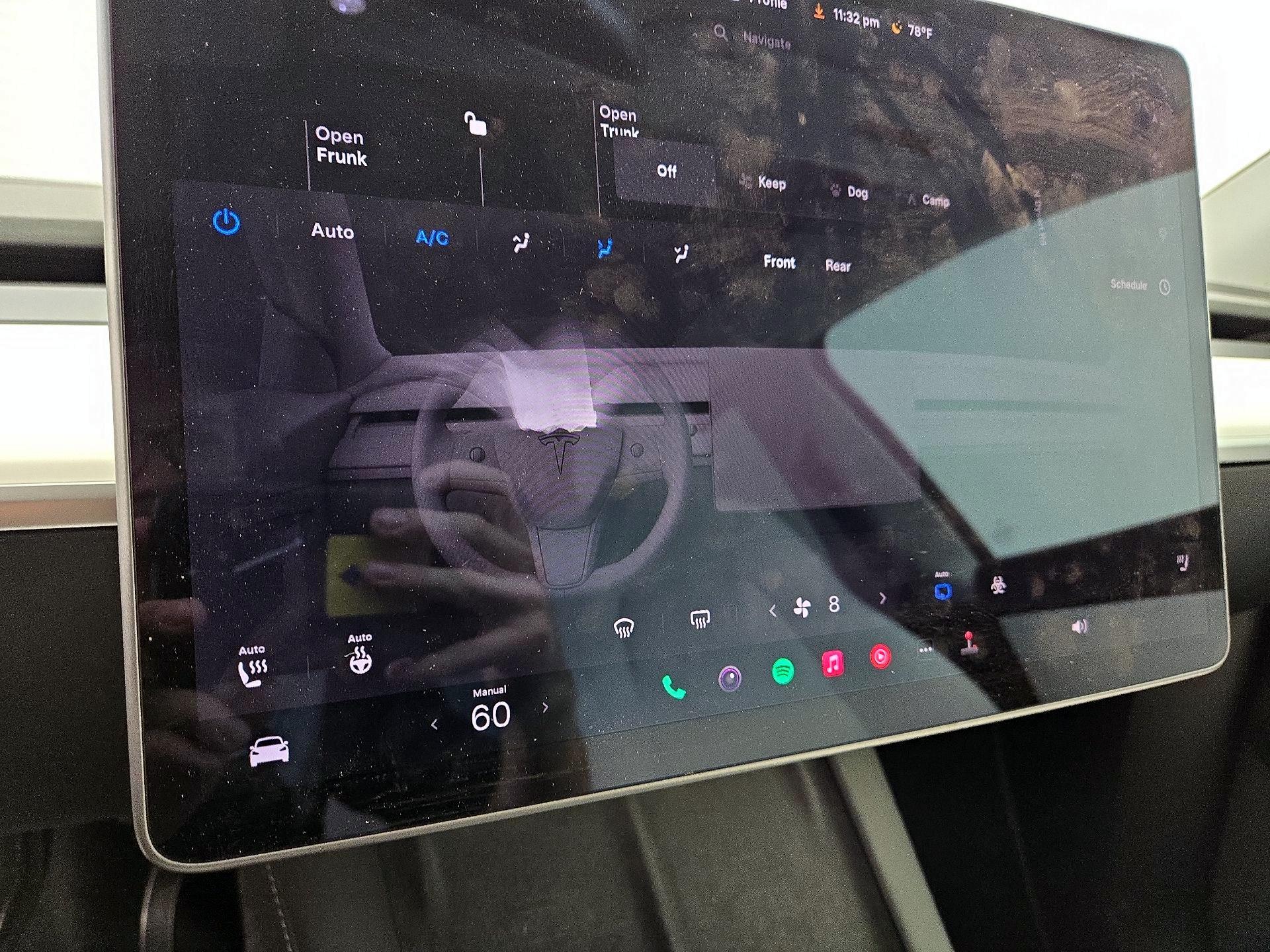 Thumbnail: 2022 Tesla Model Y - 16