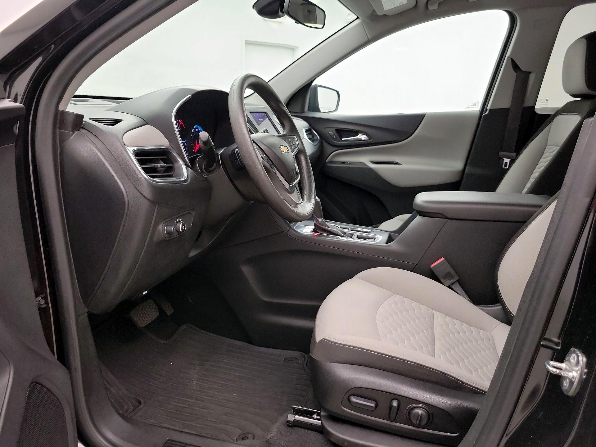 Thumbnail: 2020 Chevrolet Equinox - 11