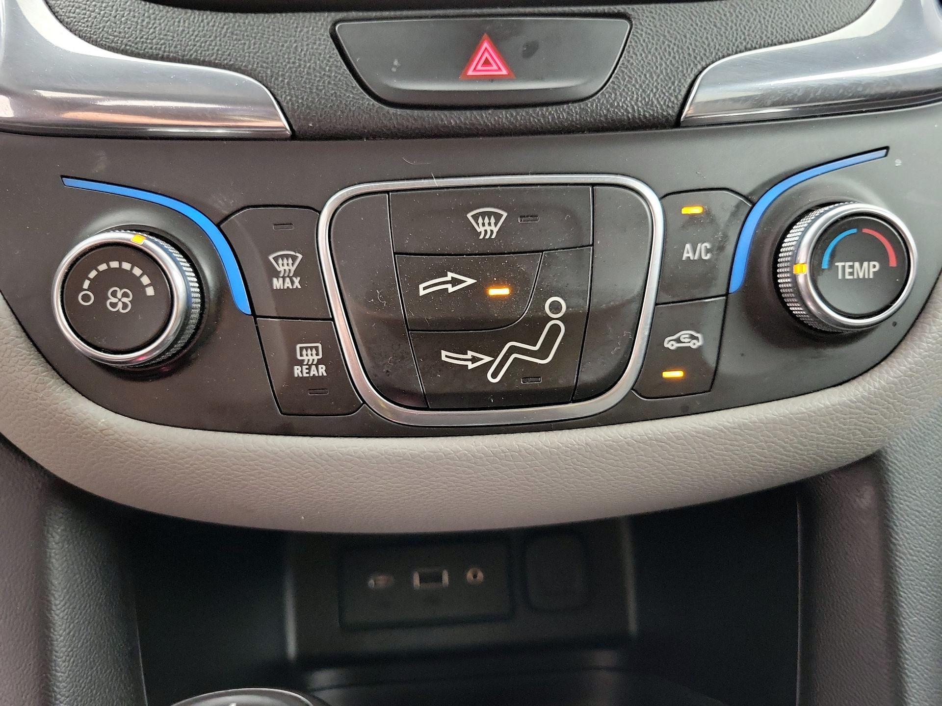 Thumbnail: 2020 Chevrolet Equinox - 16