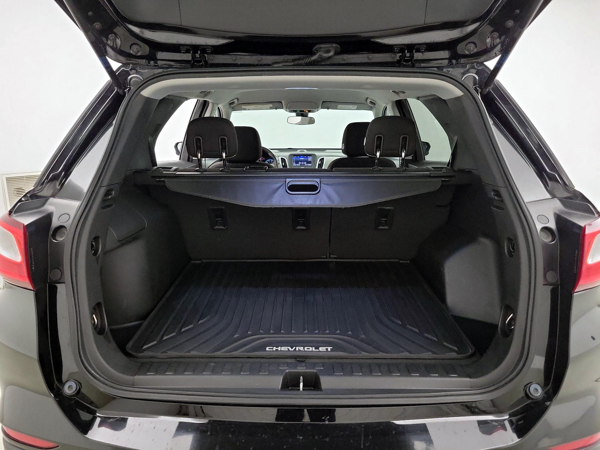 Thumbnail: 2020 Chevrolet Equinox - 20