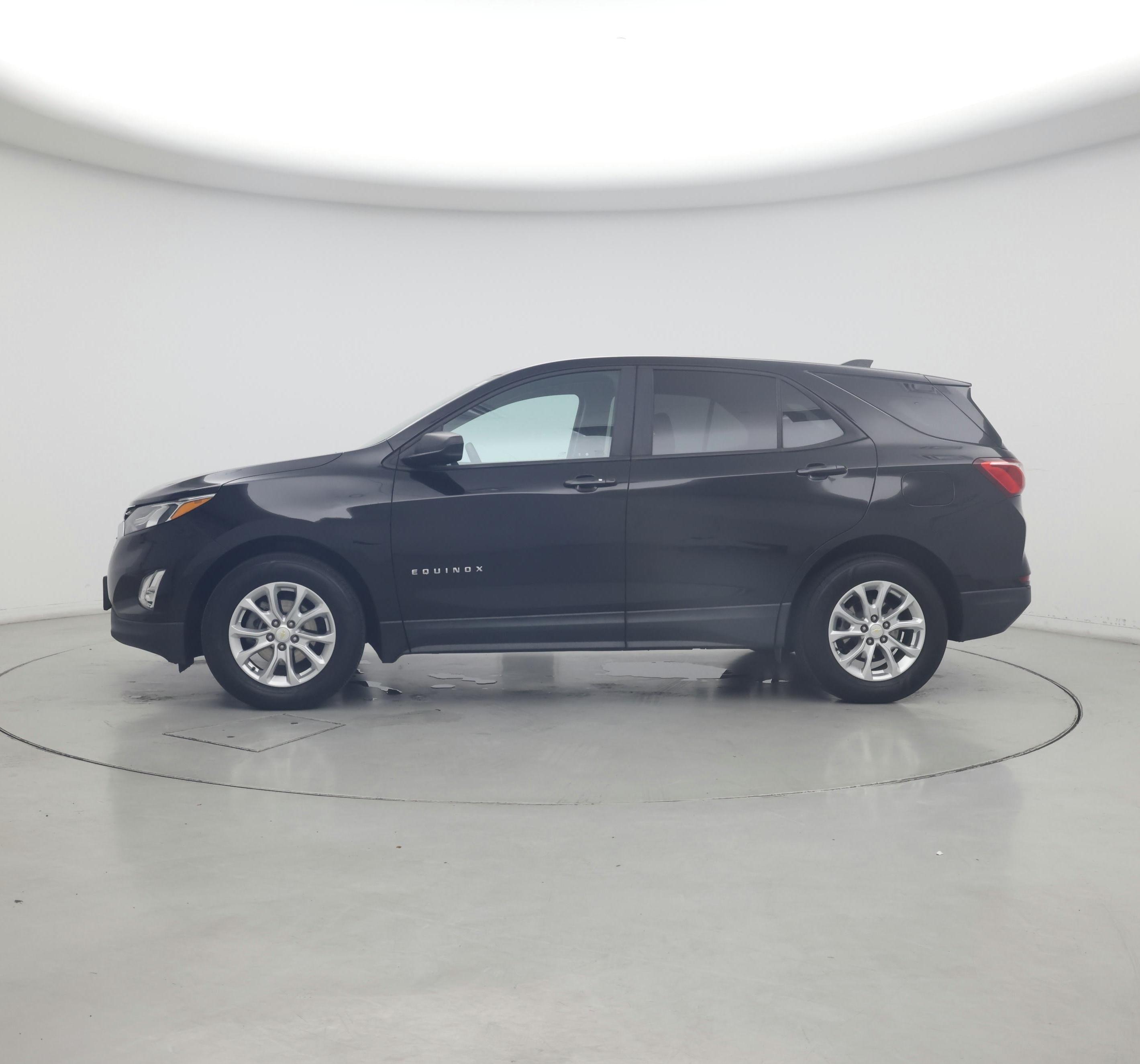 Thumbnail: 2020 Chevrolet Equinox - 3