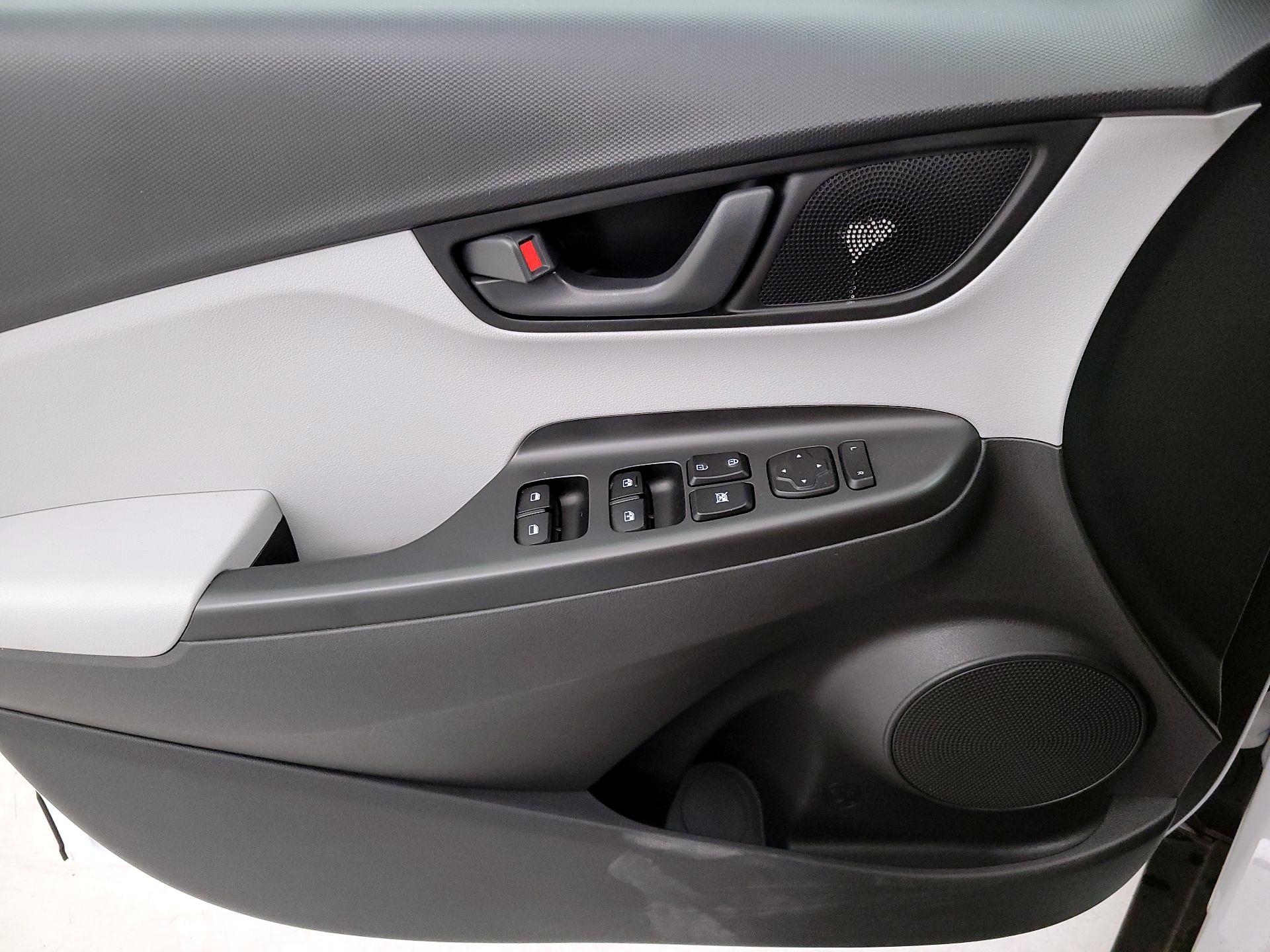 Thumbnail: 2023 Hyundai Kona - 12