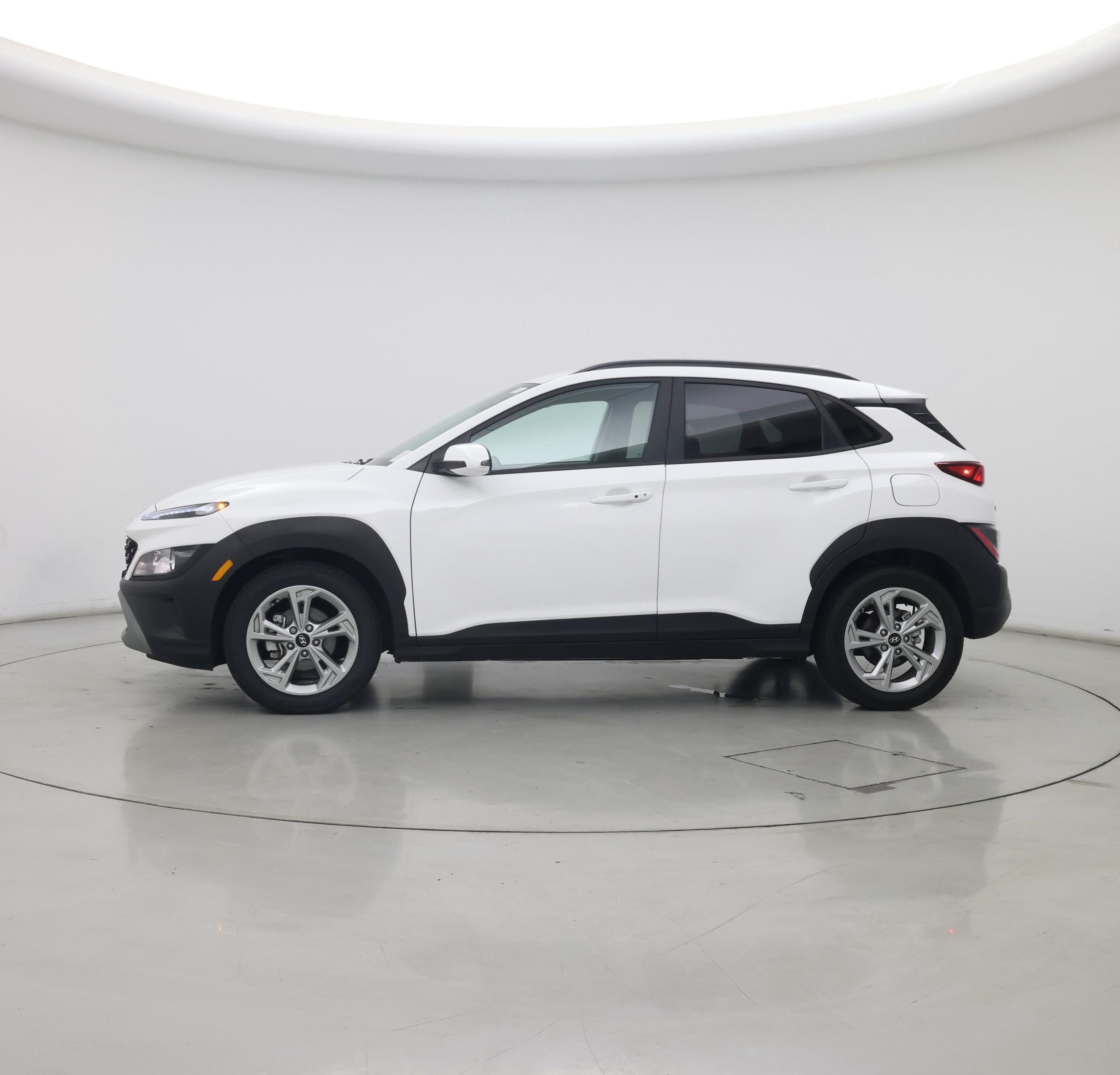 Thumbnail: 2023 Hyundai Kona - 3