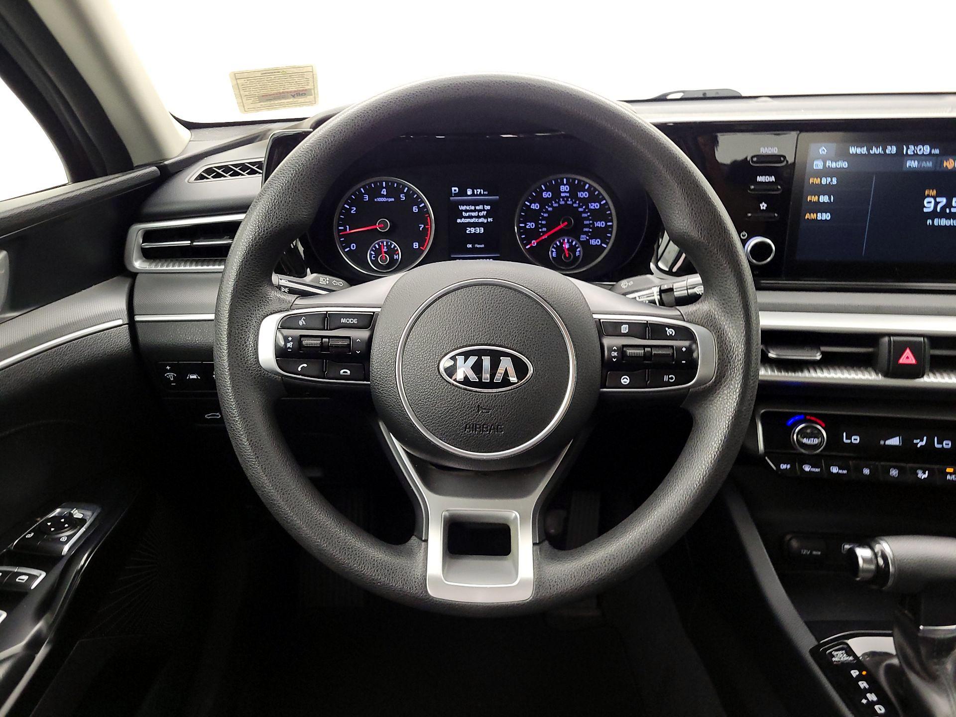 Thumbnail: 2021 Kia K5 - 10