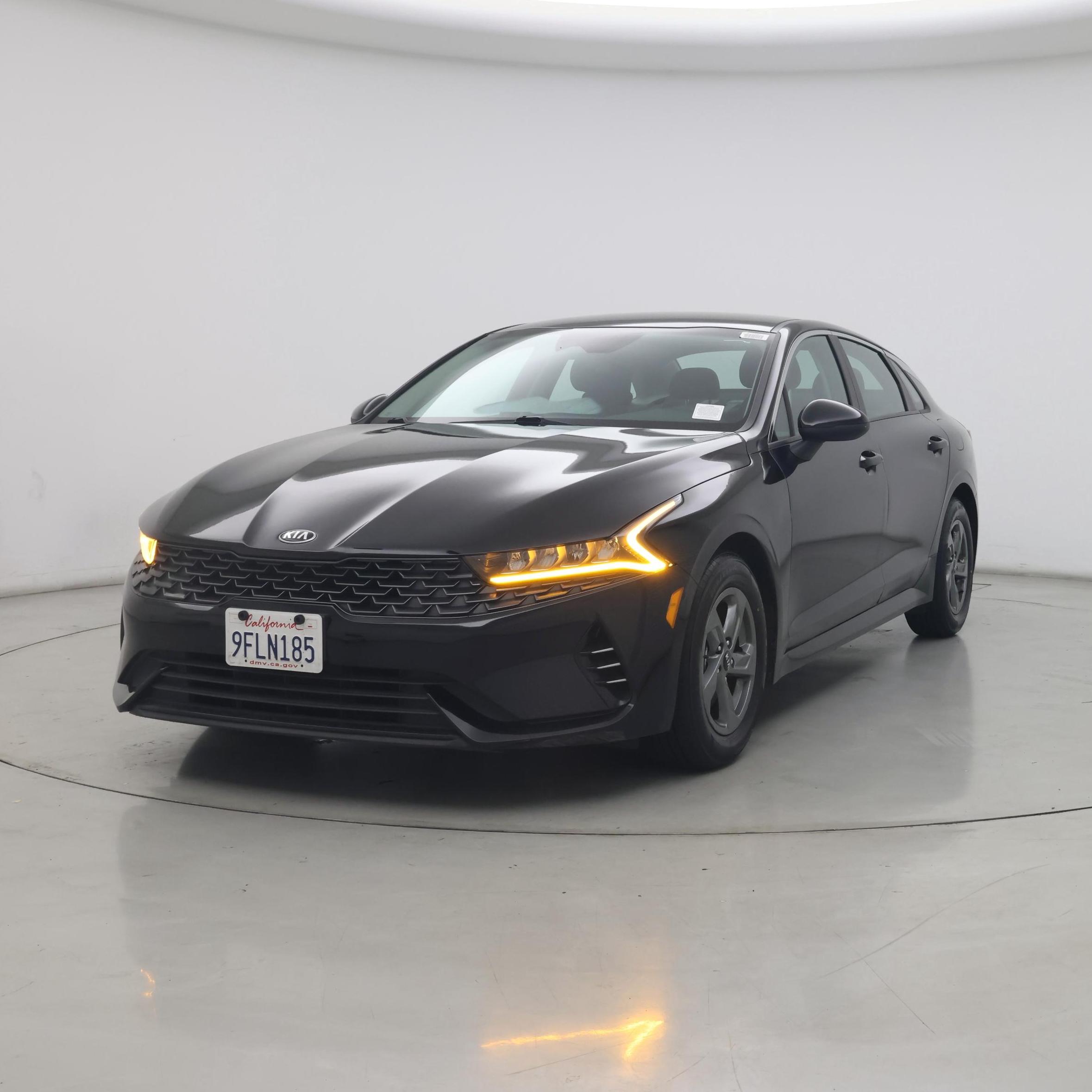 Thumbnail: 2021 Kia K5 - 4