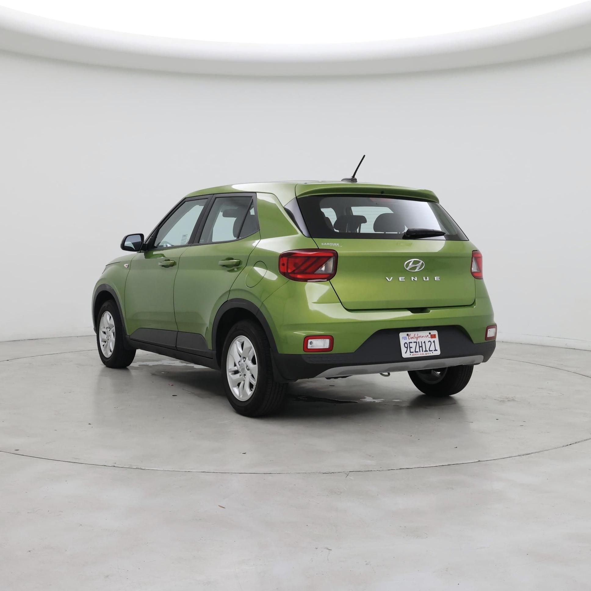 Thumbnail: 2023 Hyundai Venue - 2