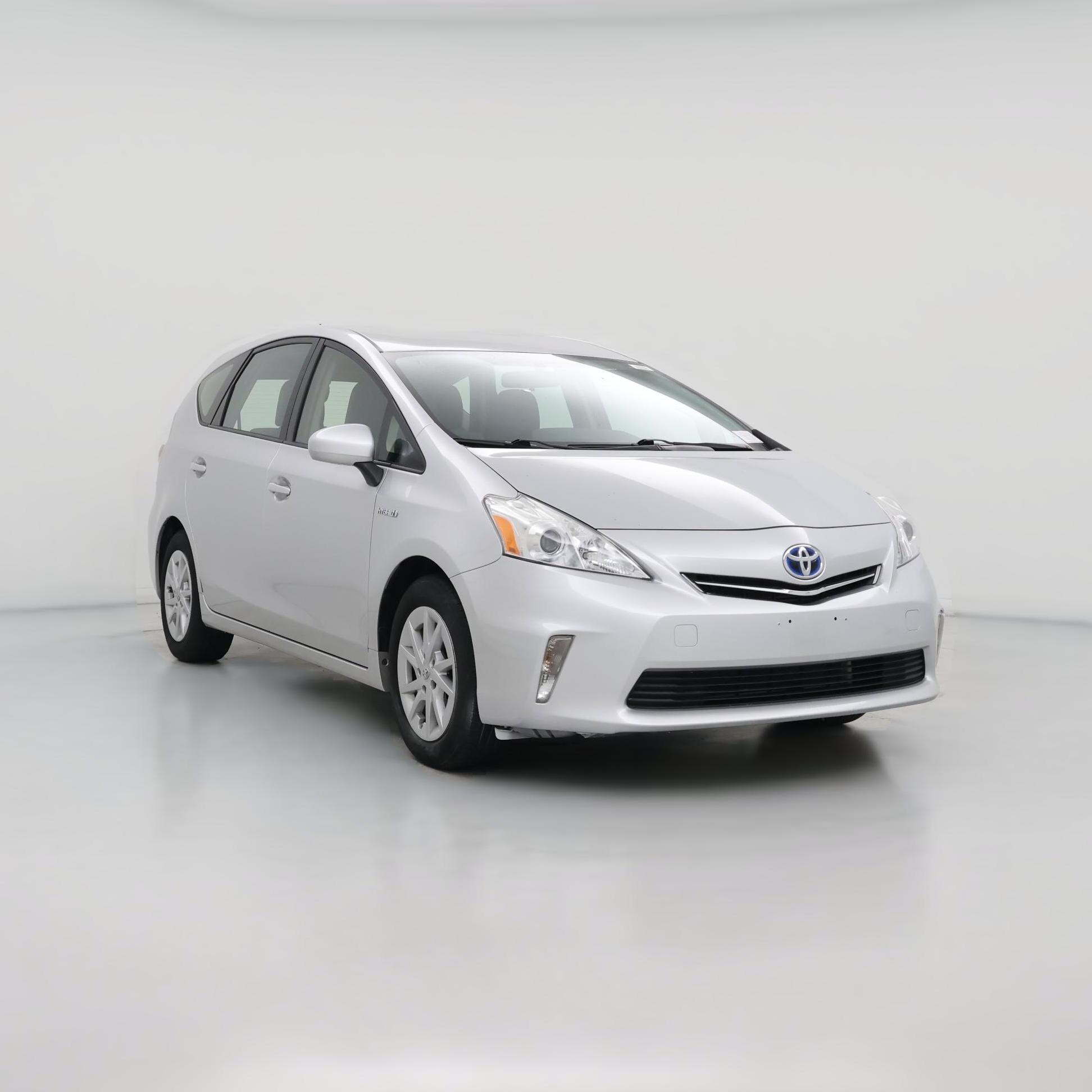 Thumbnail: 2013 Toyota Prius v - 1