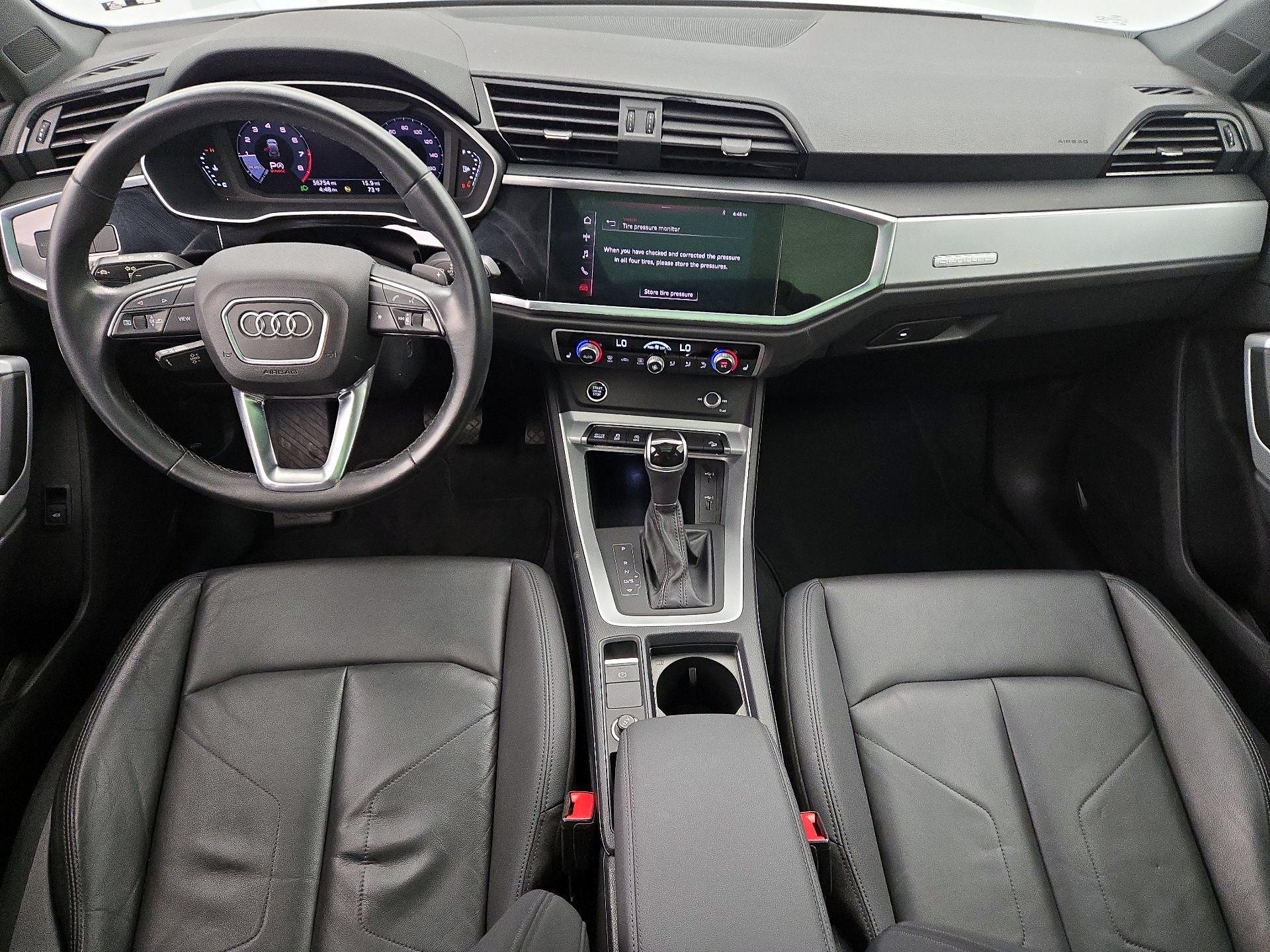 Thumbnail: 2021 Audi Q3 - 9