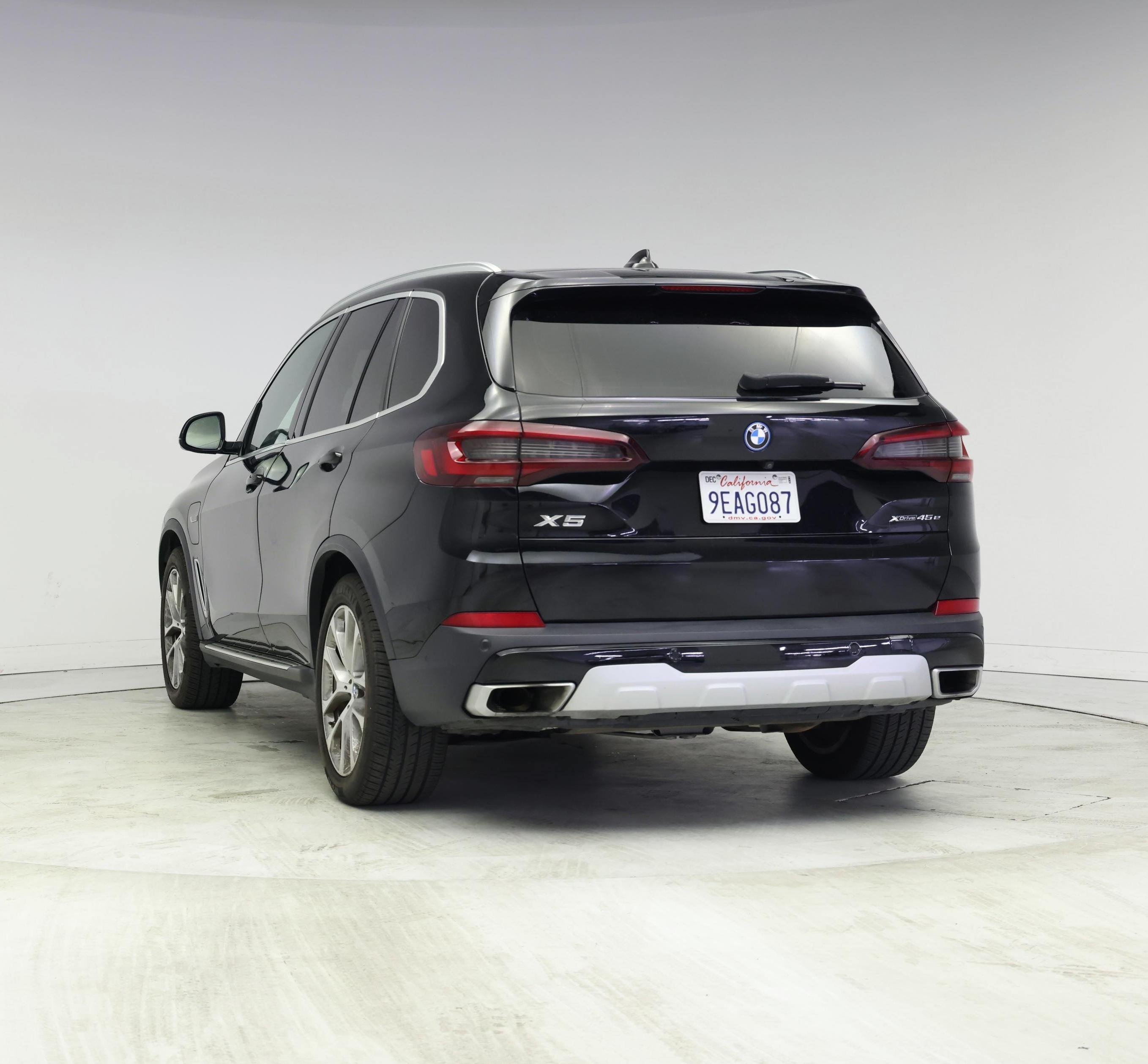 Thumbnail: 2023 BMW X5 - 2