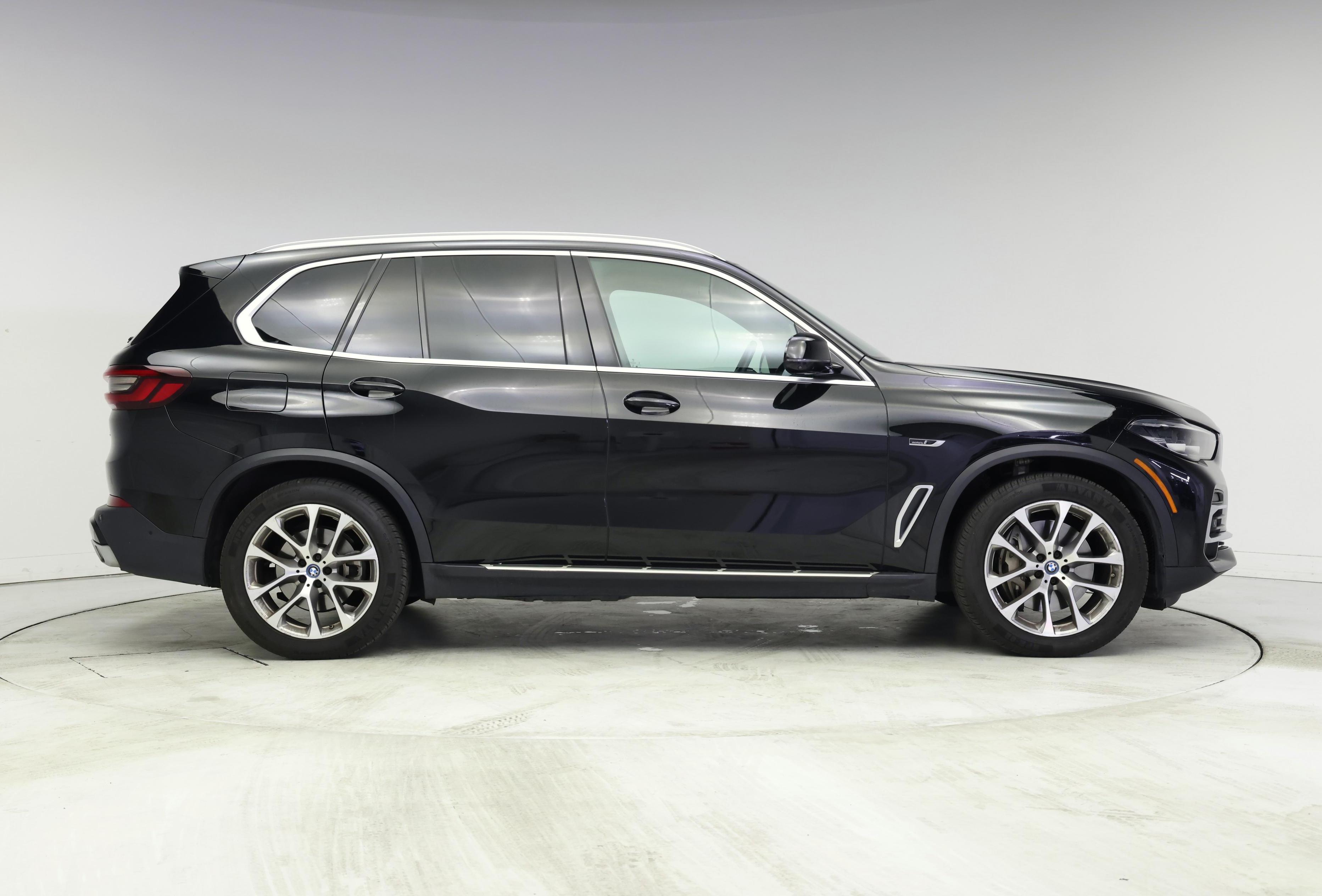 Thumbnail: 2023 BMW X5 - 7
