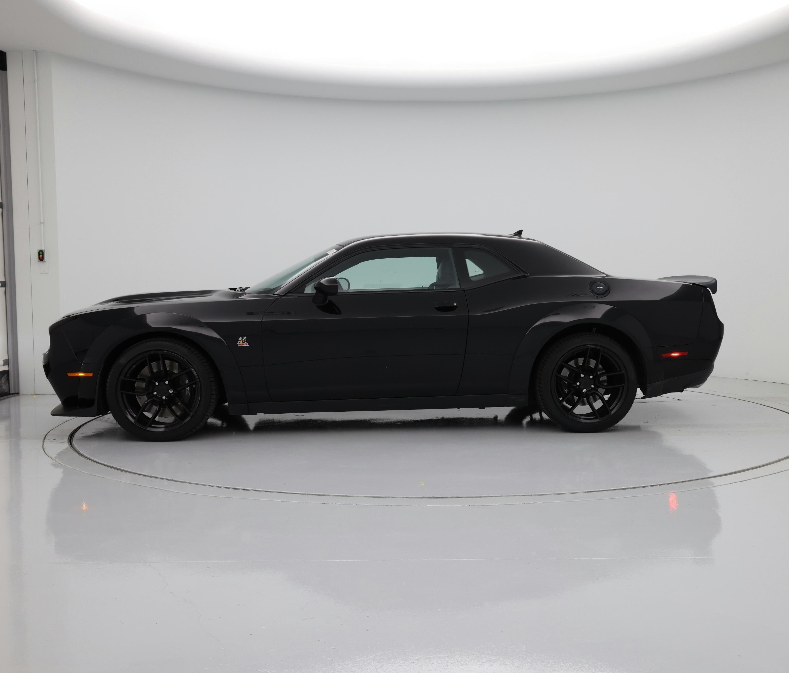 Thumbnail: 2021 Dodge Challenger - 3