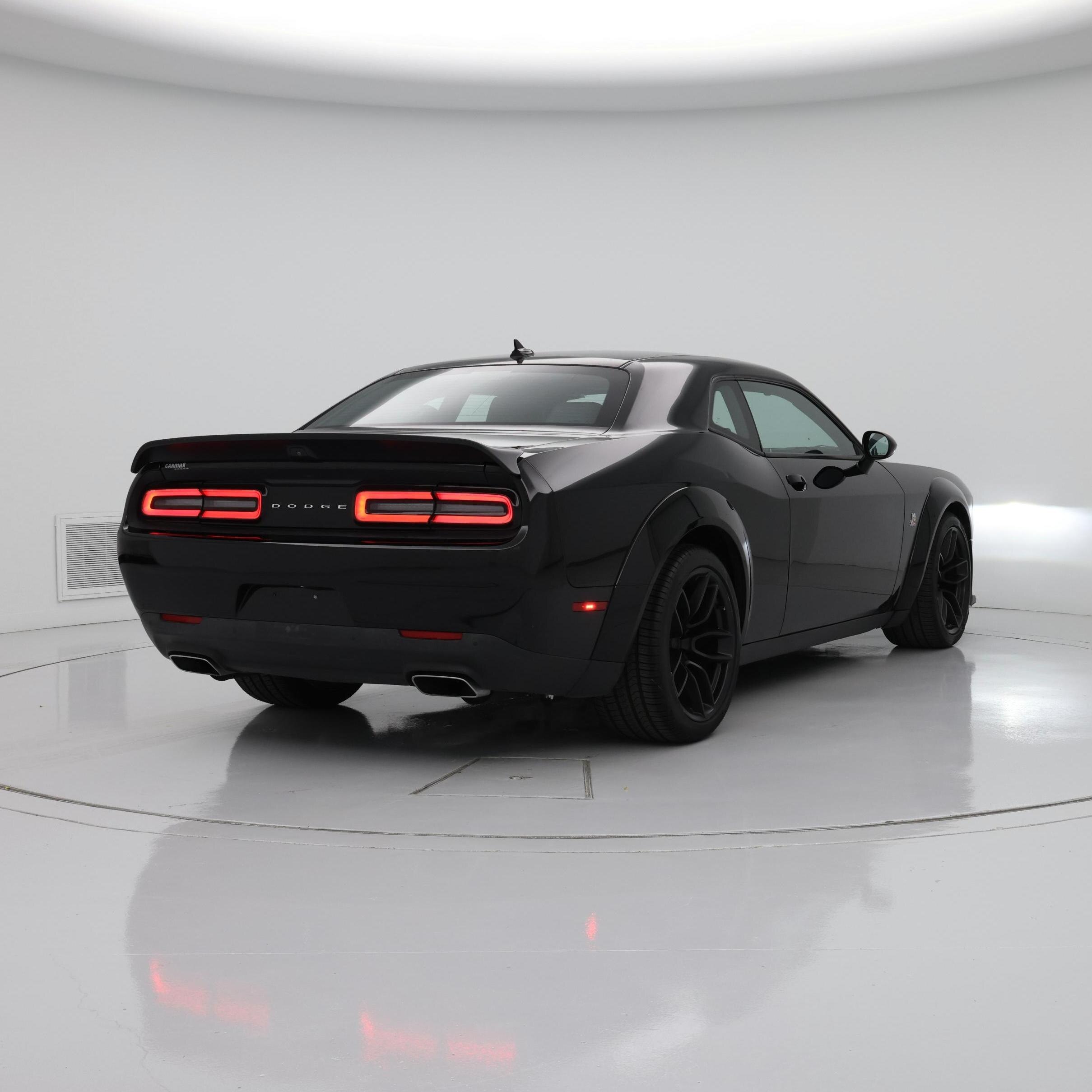 Thumbnail: 2021 Dodge Challenger - 8