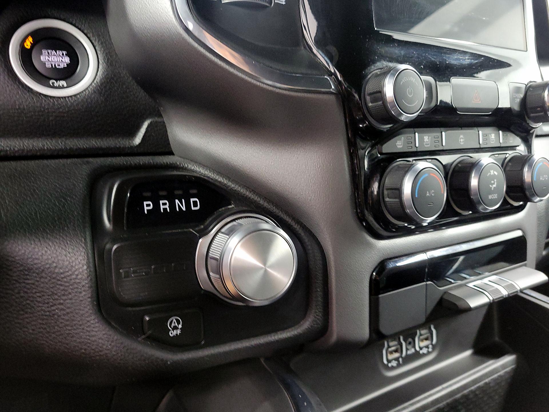 Thumbnail: 2024 RAM 1500 - 17