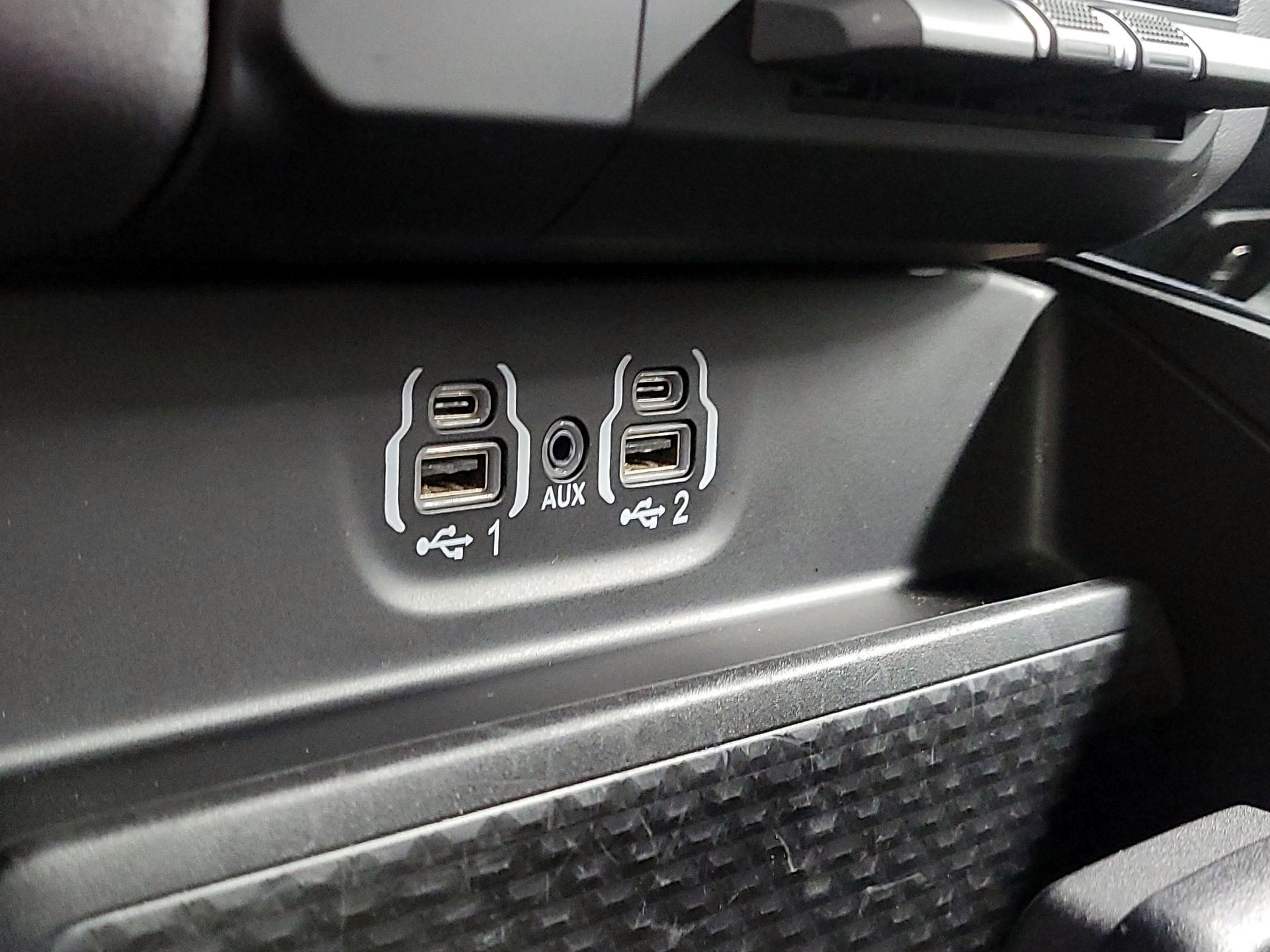 Thumbnail: 2024 RAM 1500 - 18