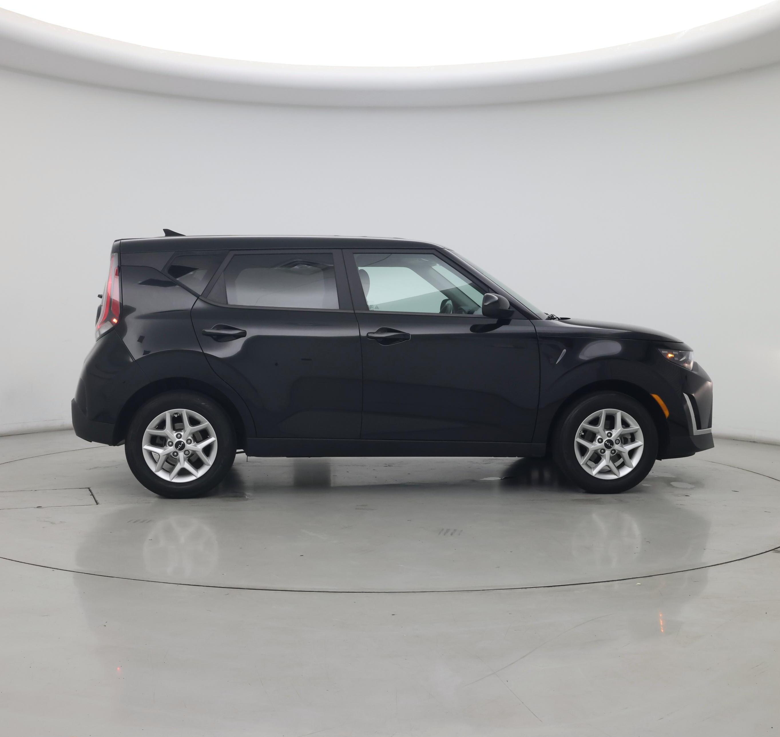 Thumbnail: 2023 Kia Soul - 7