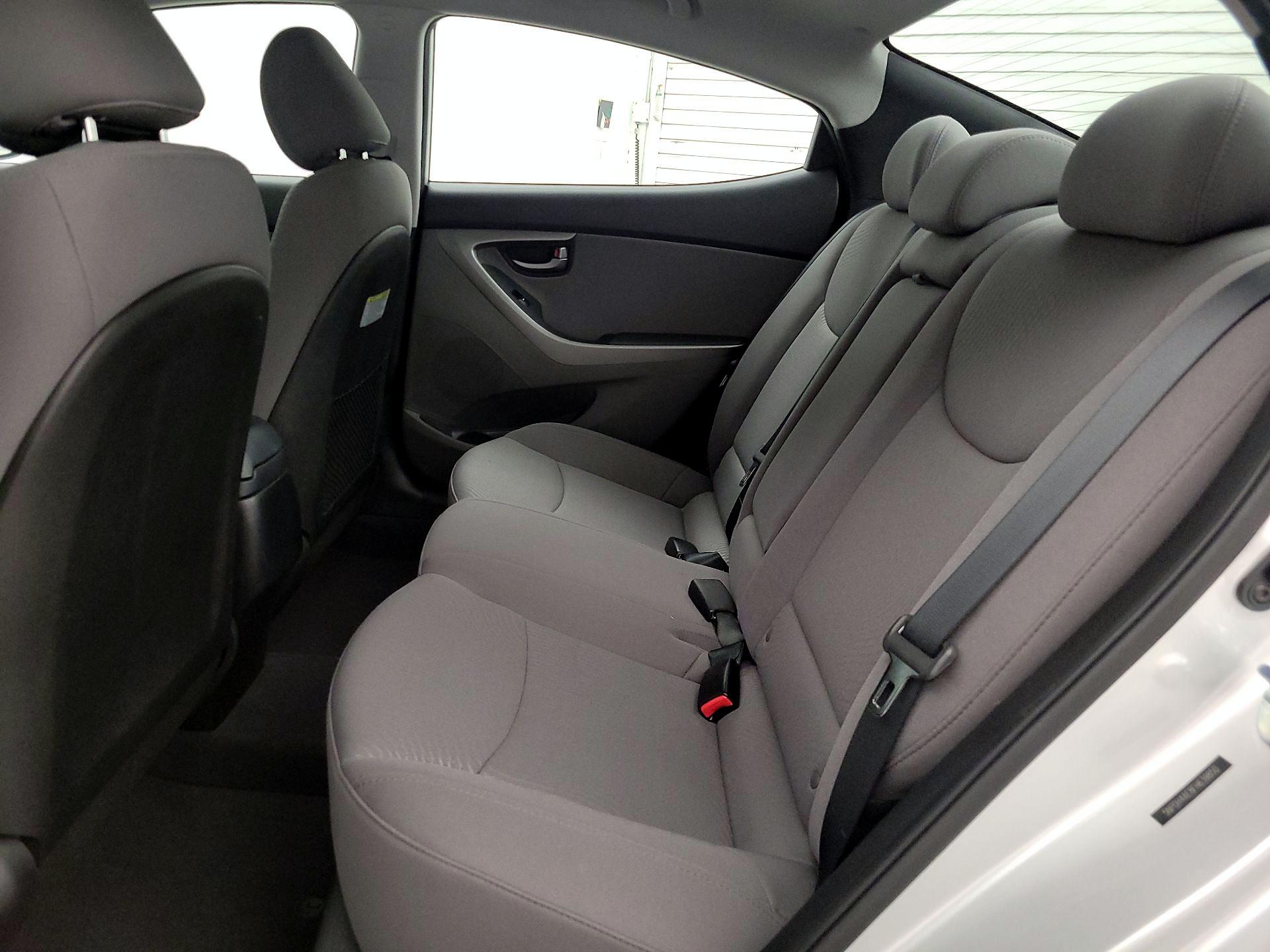 Thumbnail: 2015 Hyundai Elantra - 19