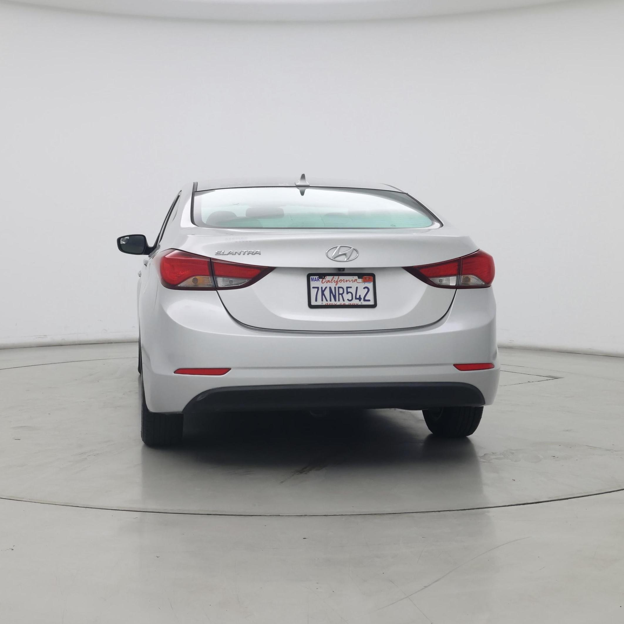 Thumbnail: 2015 Hyundai Elantra - 6