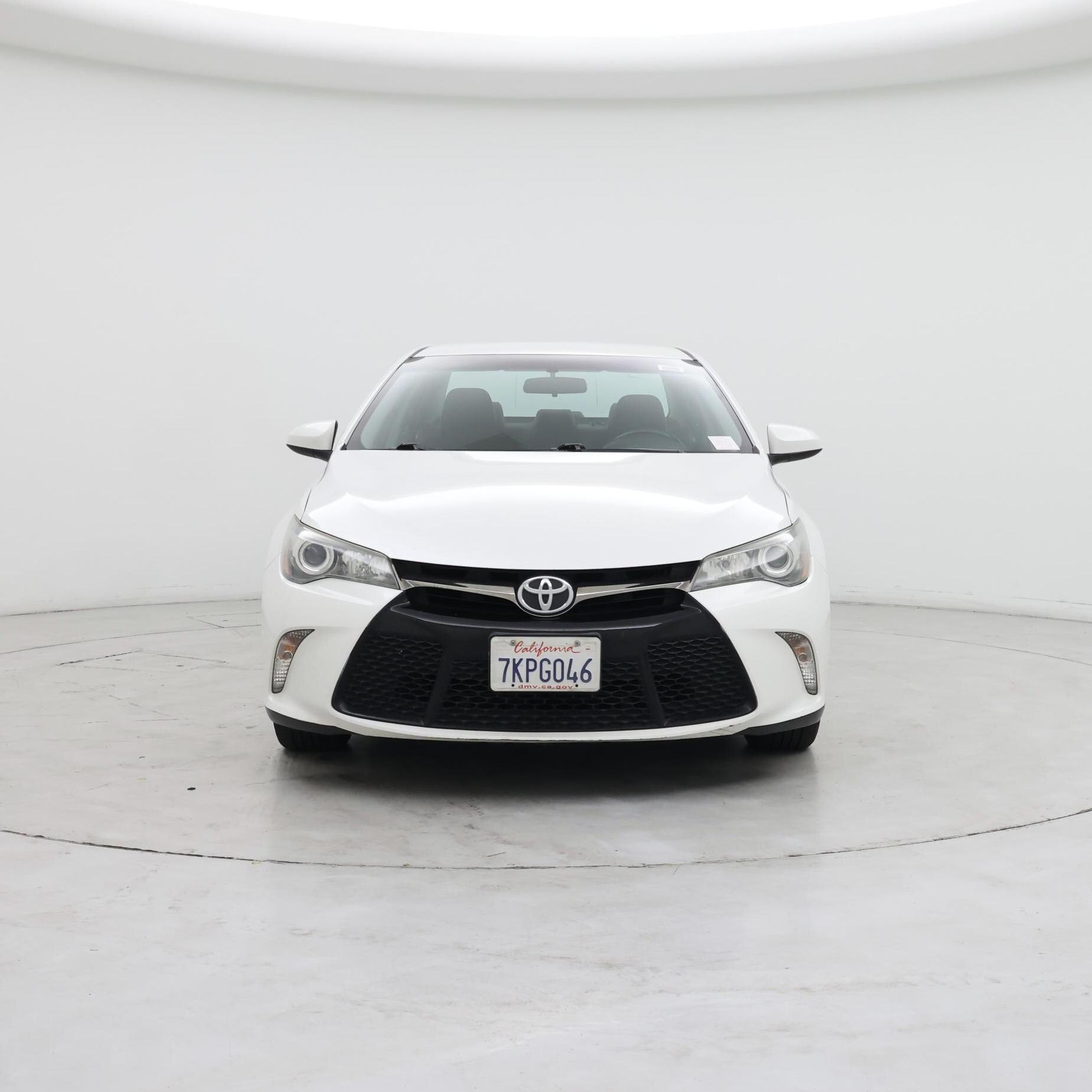 Thumbnail: 2015 Toyota Camry - 5
