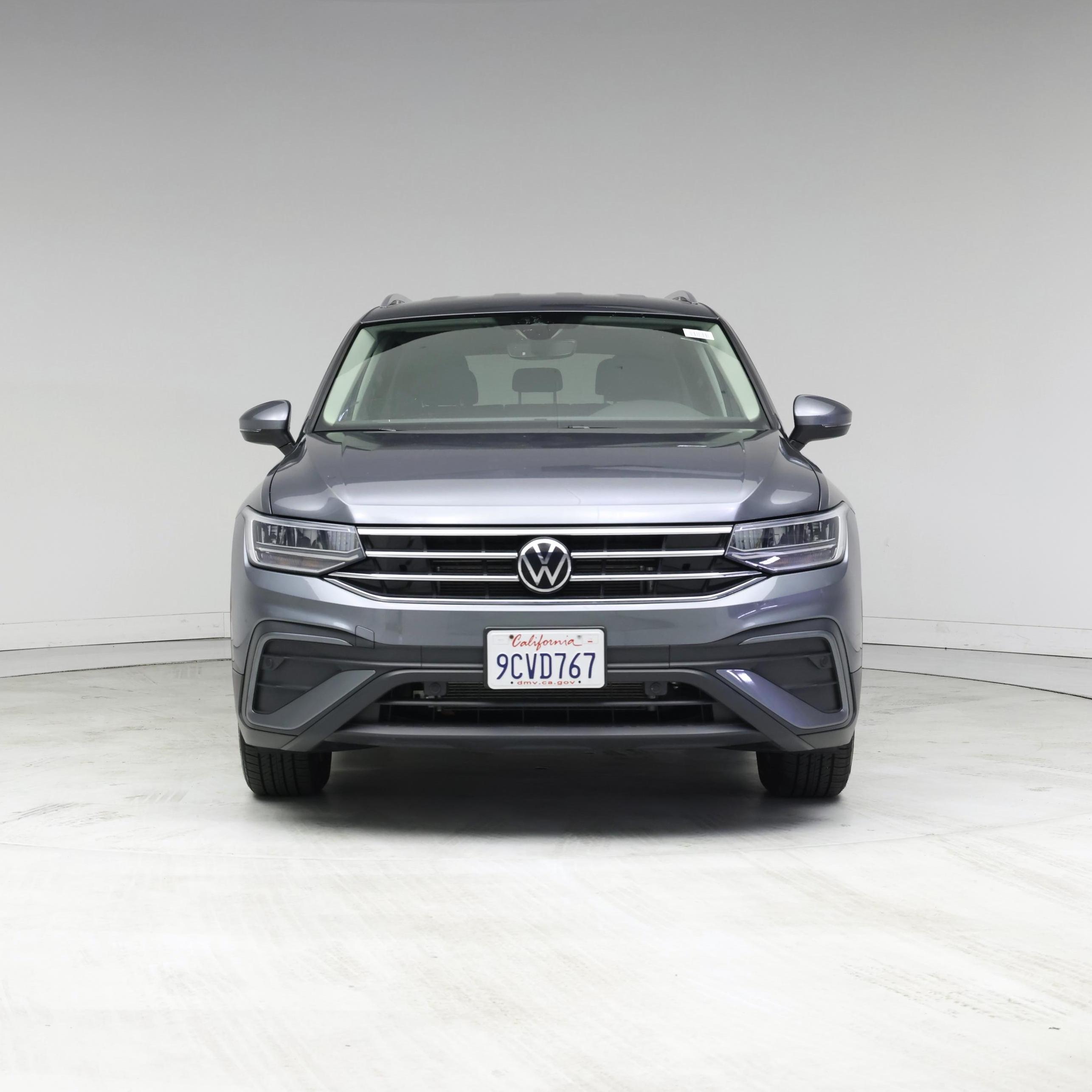 Thumbnail: 2022 Volkswagen Tiguan - 5