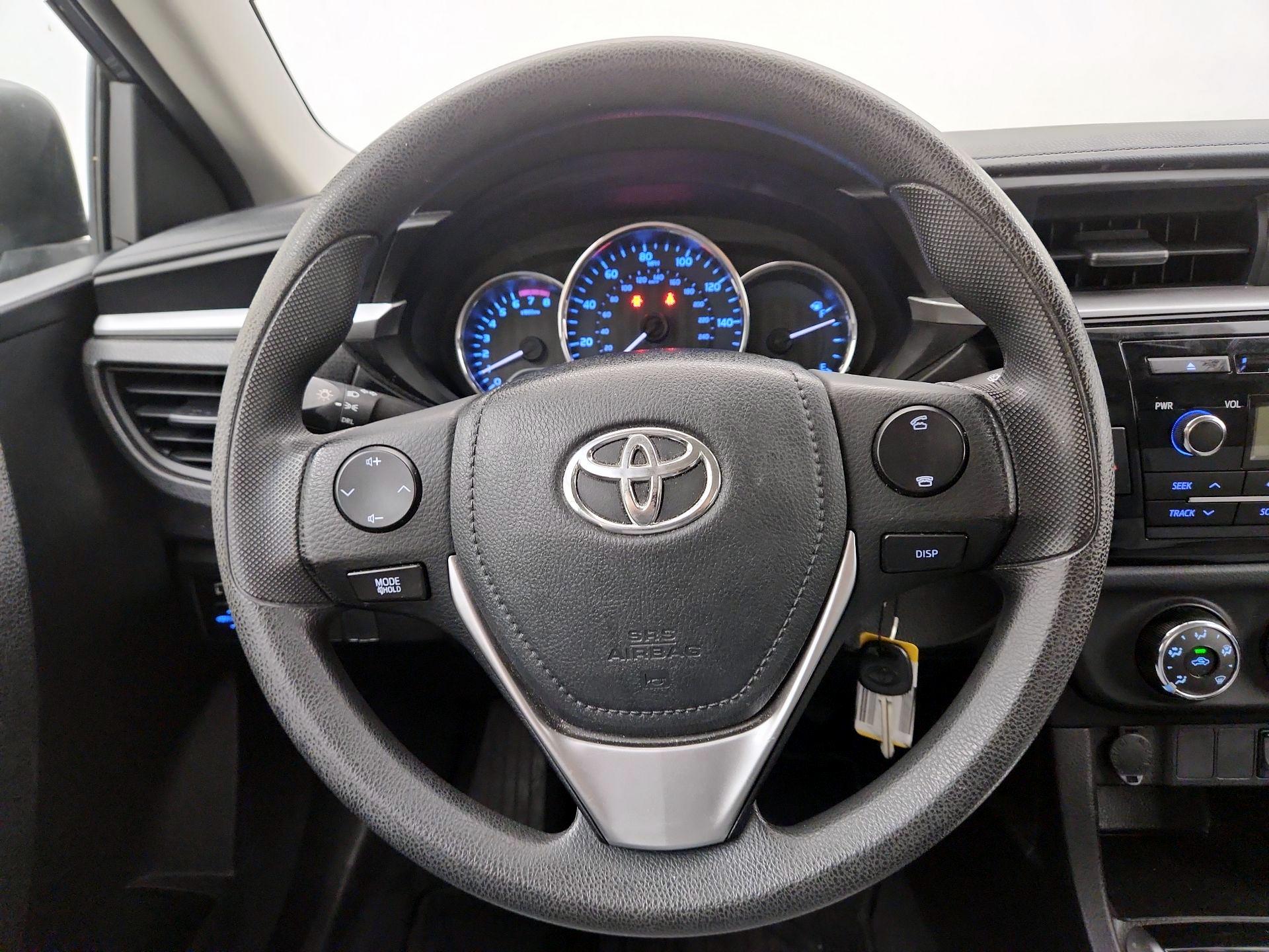 Thumbnail: 2014 Toyota Corolla - 10