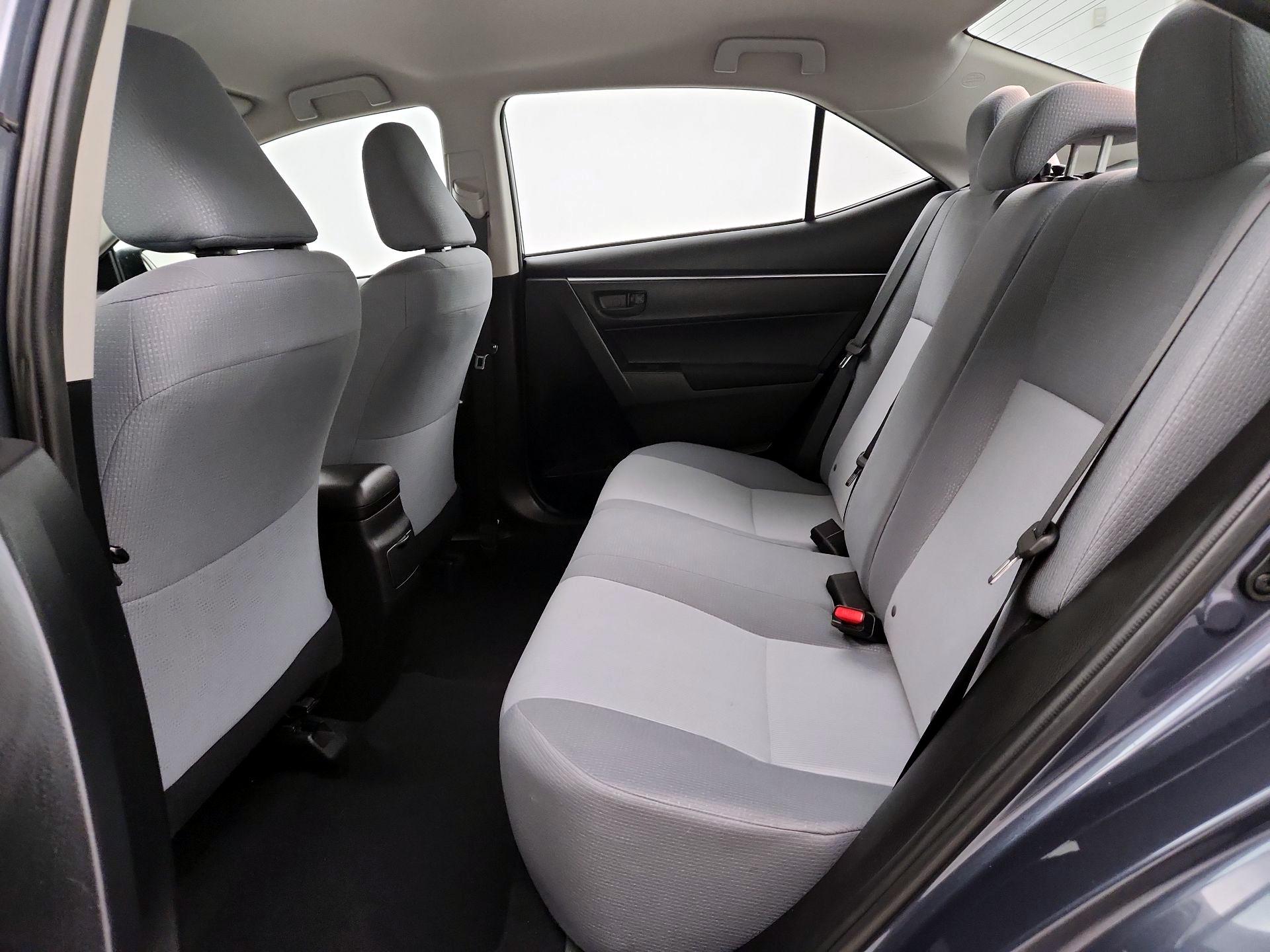 Thumbnail: 2014 Toyota Corolla - 18