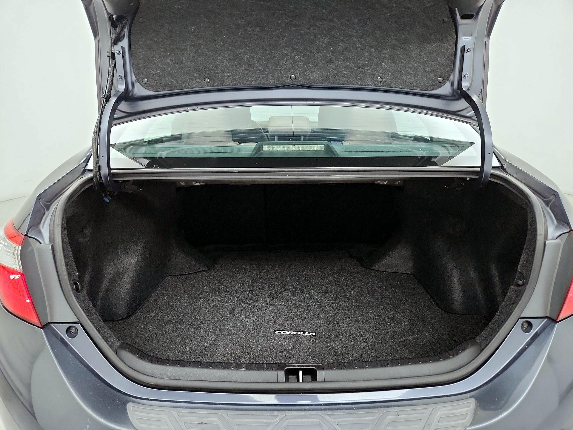 Thumbnail: 2014 Toyota Corolla - 19