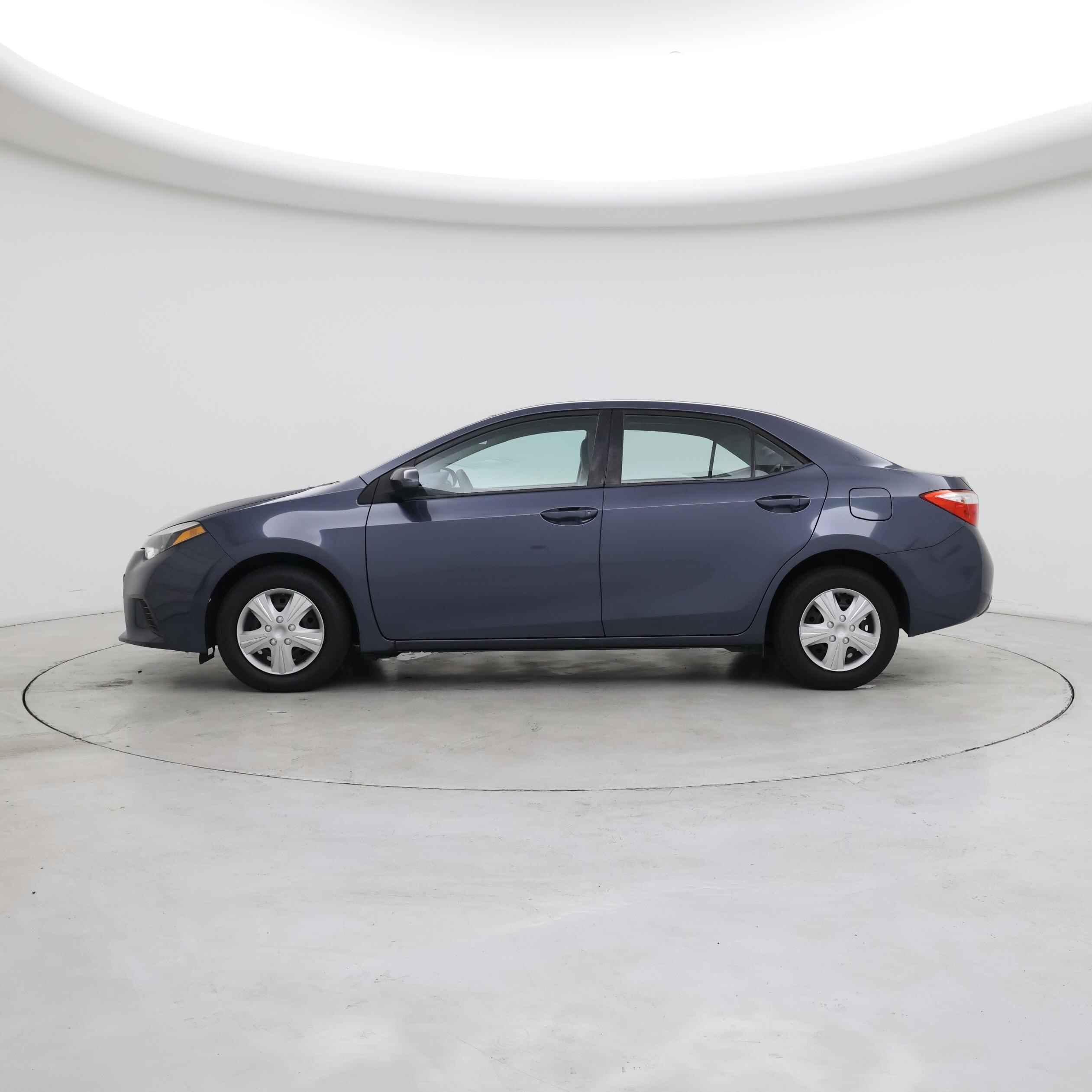 Thumbnail: 2014 Toyota Corolla - 3