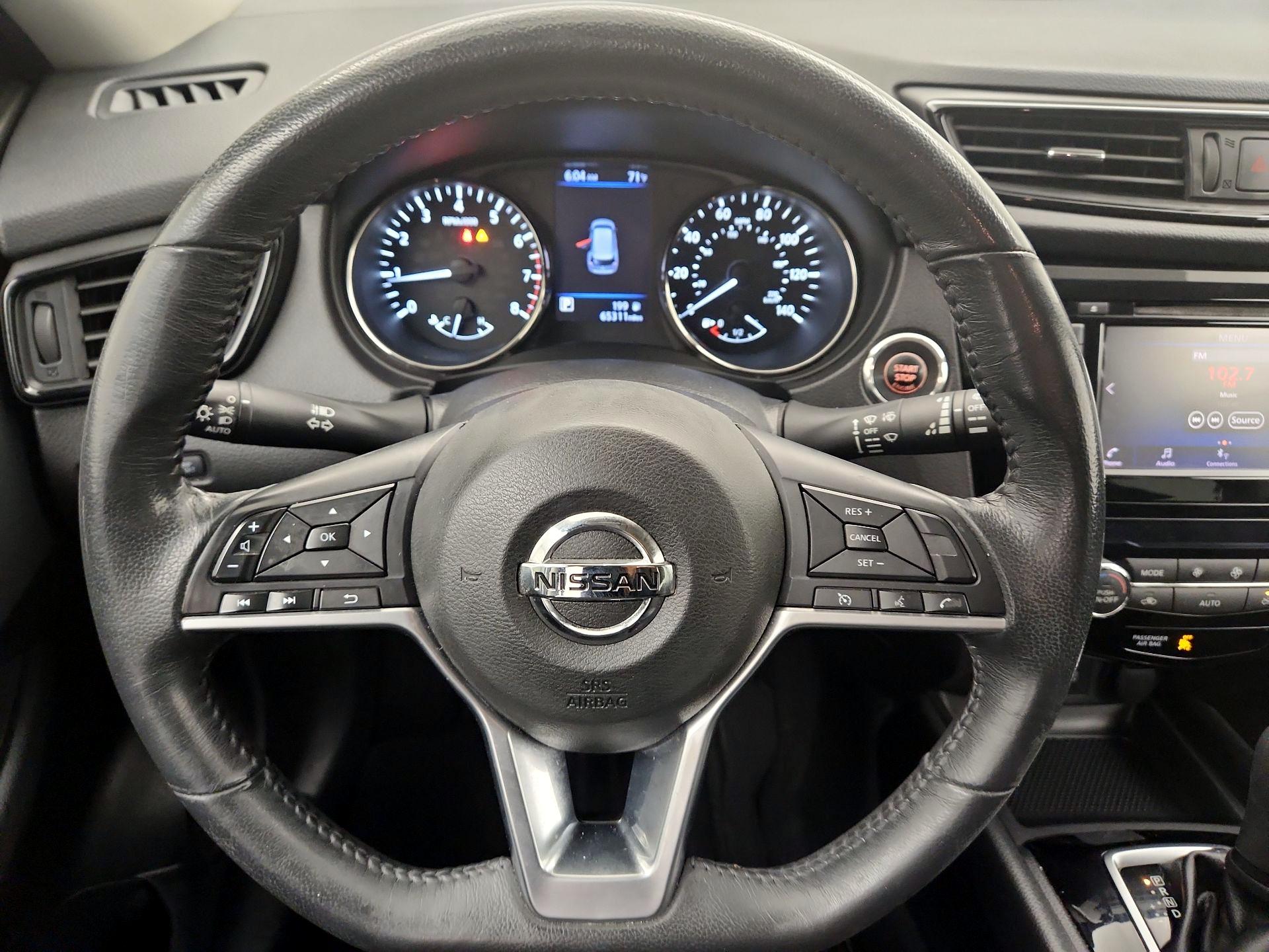 Thumbnail: 2018 Nissan Rogue - 10