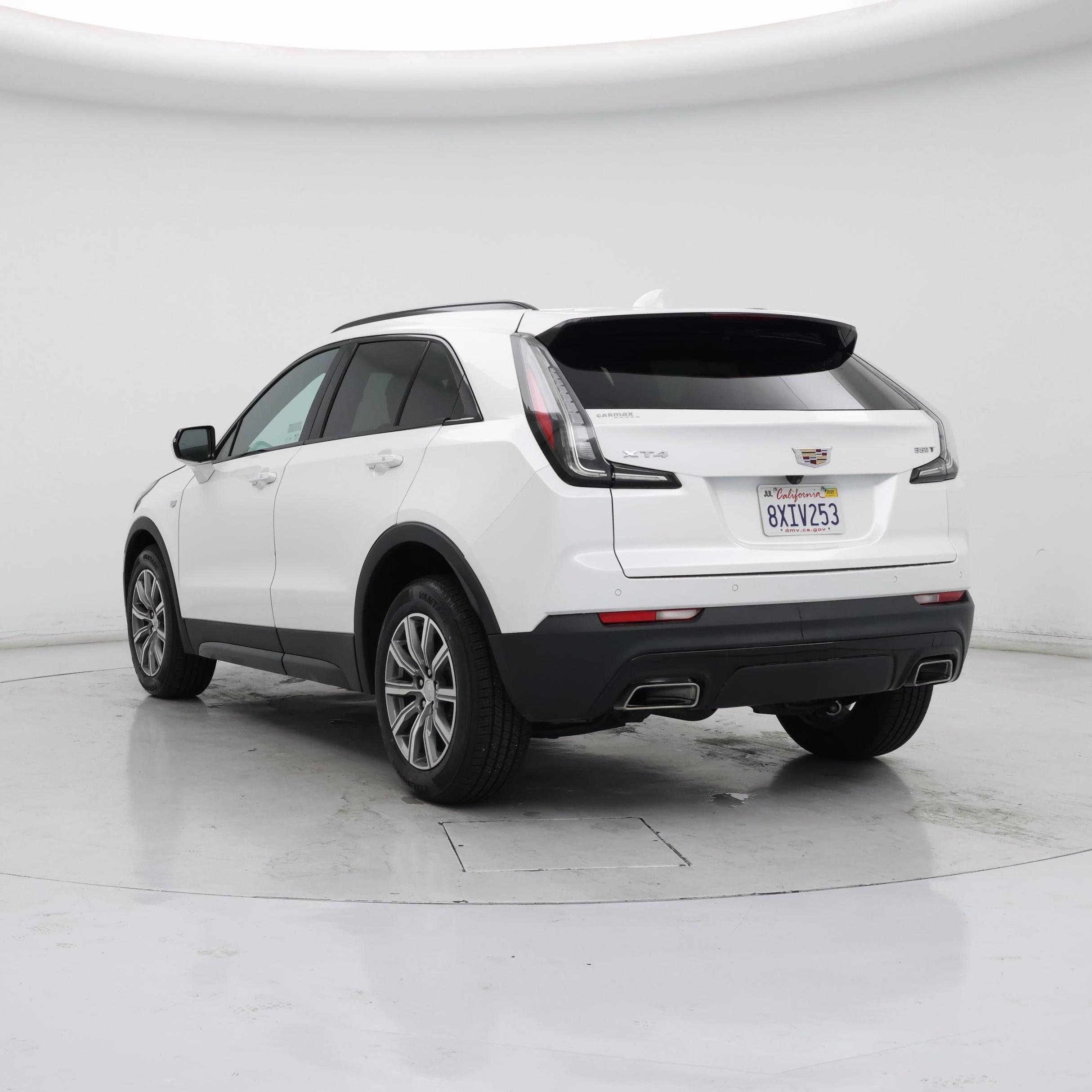 Thumbnail: 2021 Cadillac XT4 - 2