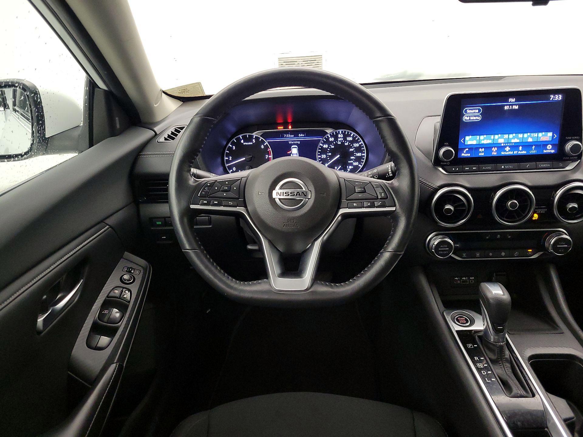 Thumbnail: 2022 Nissan Sentra - 10