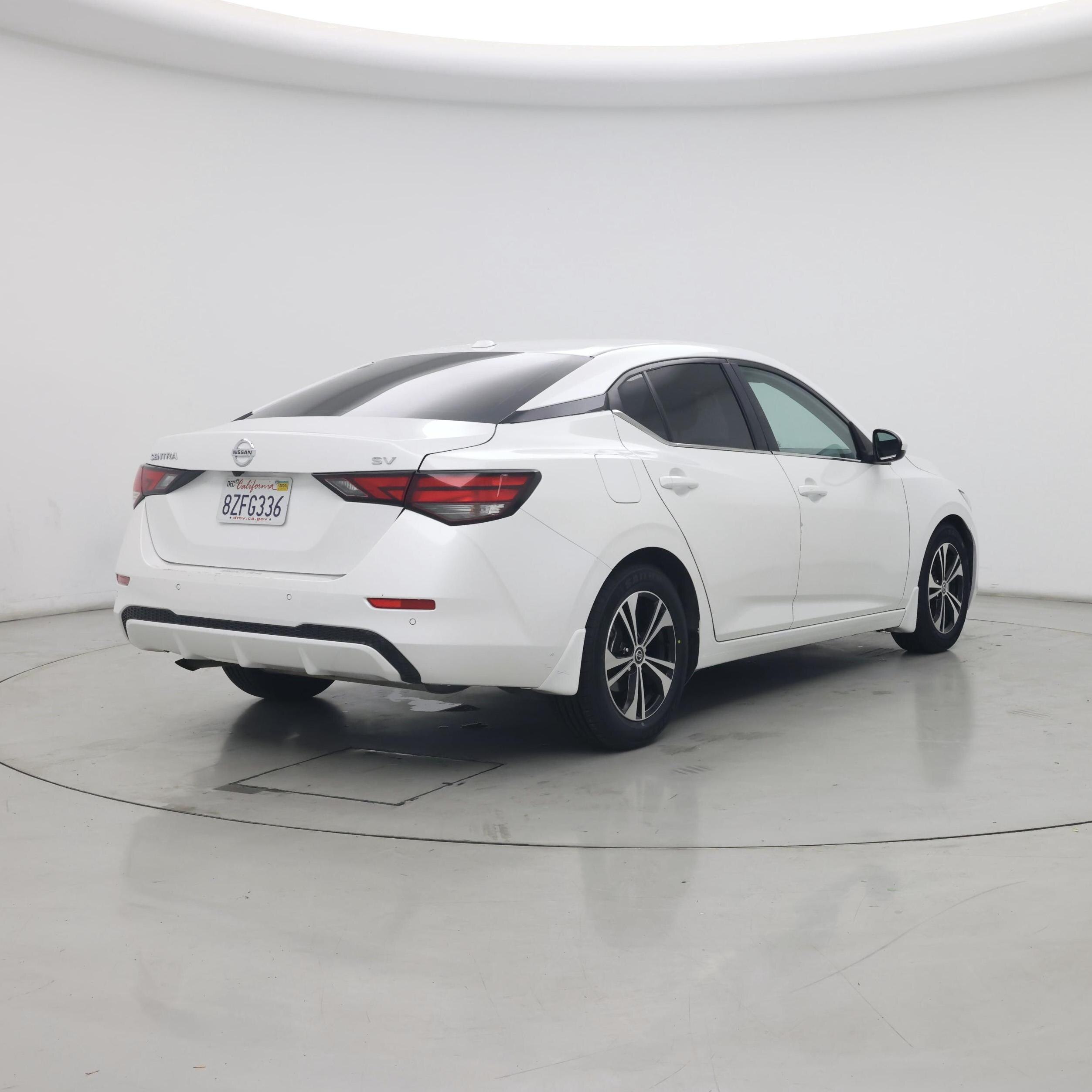 Thumbnail: 2022 Nissan Sentra - 8