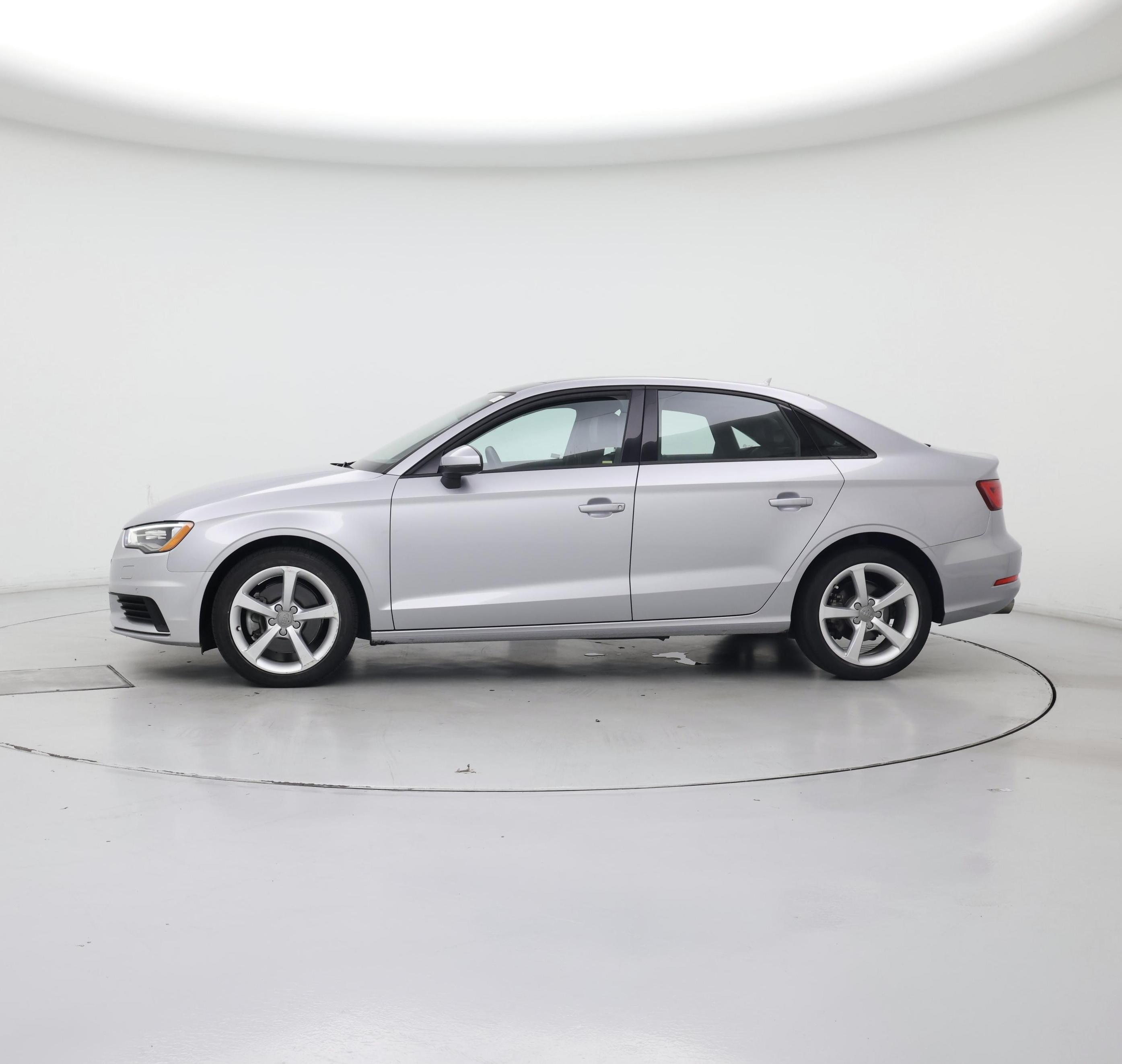 Thumbnail: 2016 Audi A3 - 3