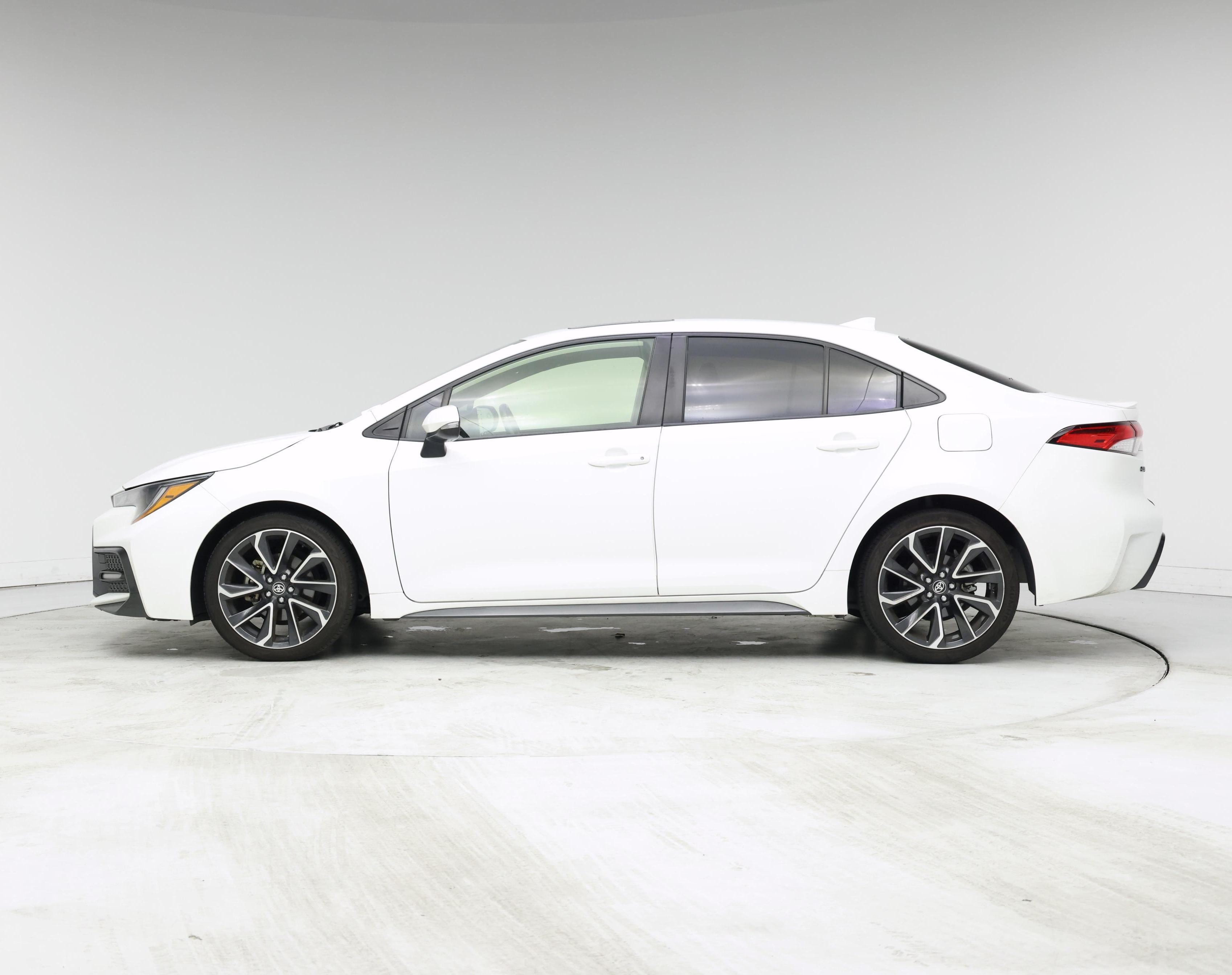 Thumbnail: 2022 Toyota Corolla - 3