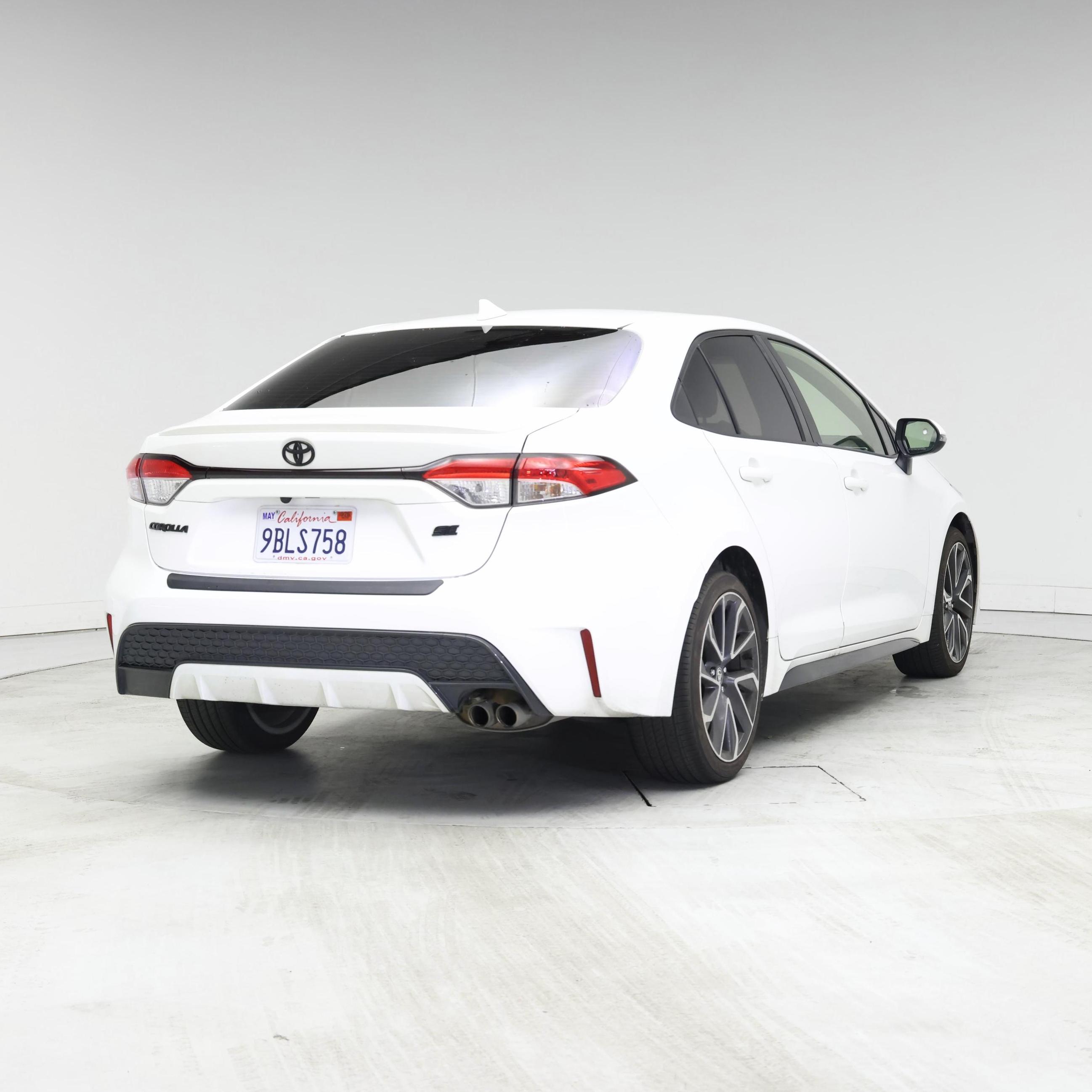 Thumbnail: 2022 Toyota Corolla - 8