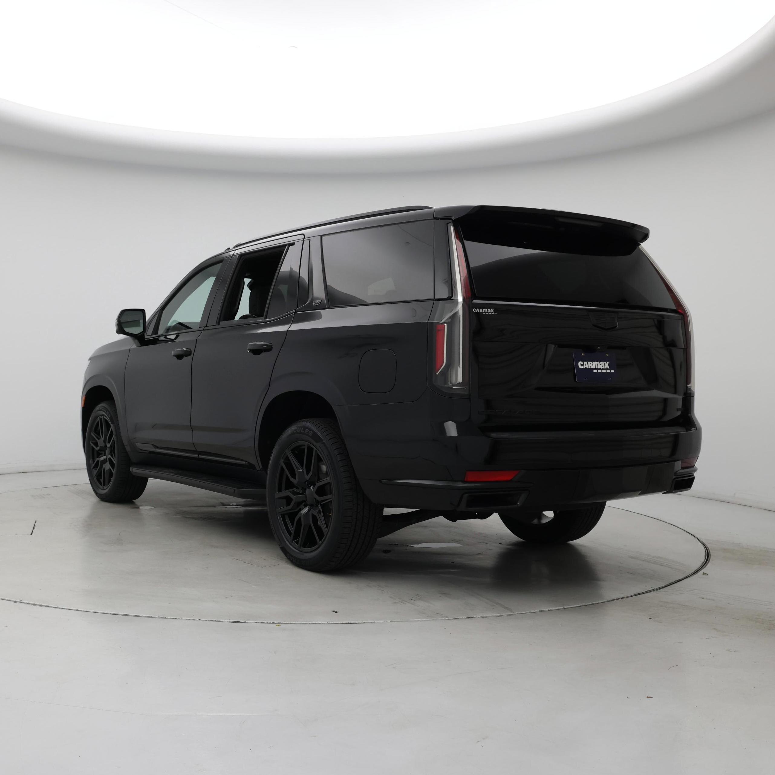 Thumbnail: 2023 Cadillac Escalade - 2