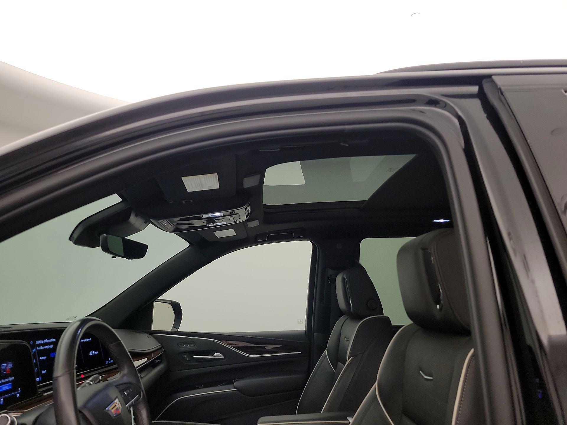 Thumbnail: 2023 Cadillac Escalade - 19