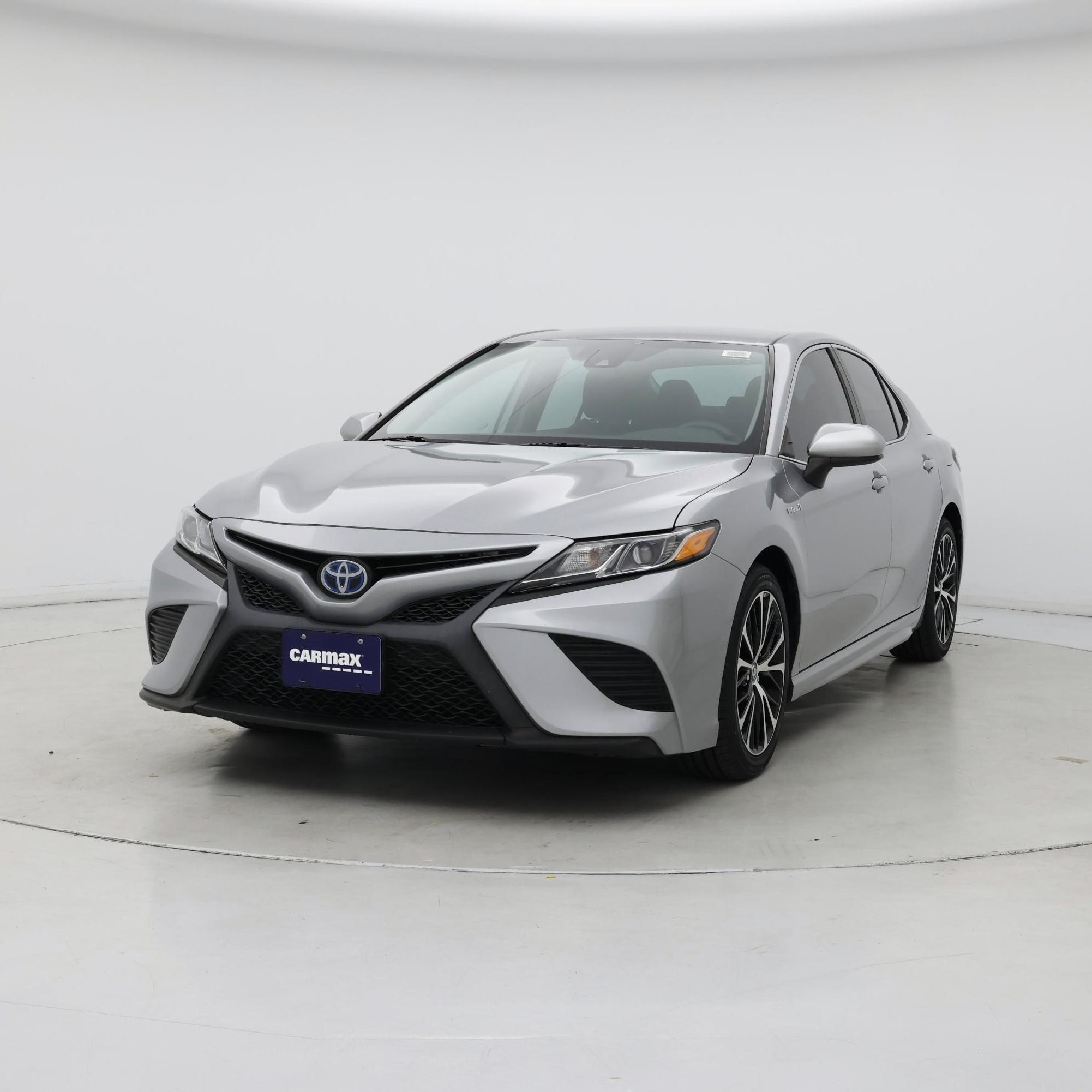 Thumbnail: 2020 Toyota Camry - 4