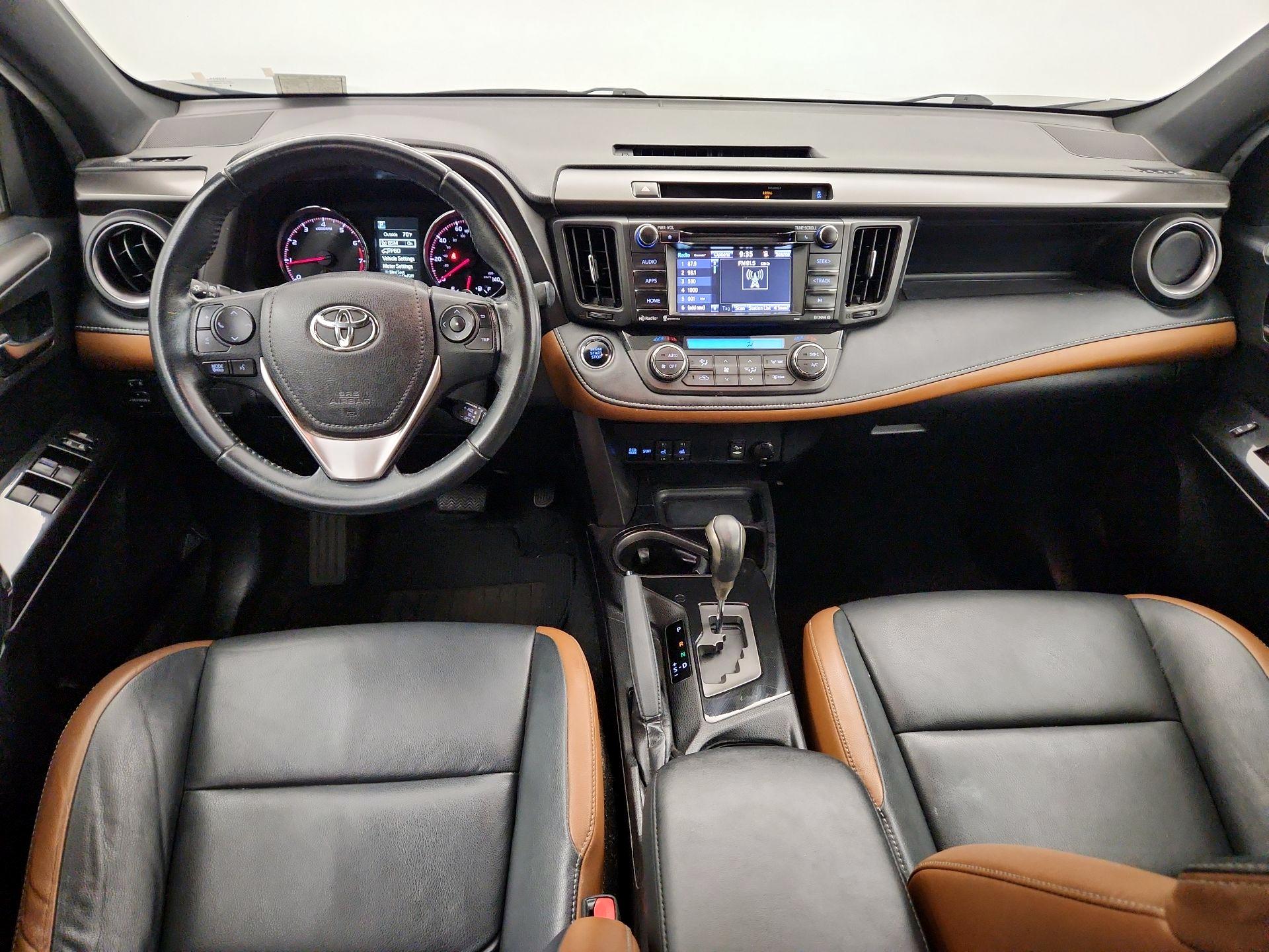 Thumbnail: 2016 Toyota RAV4 - 9