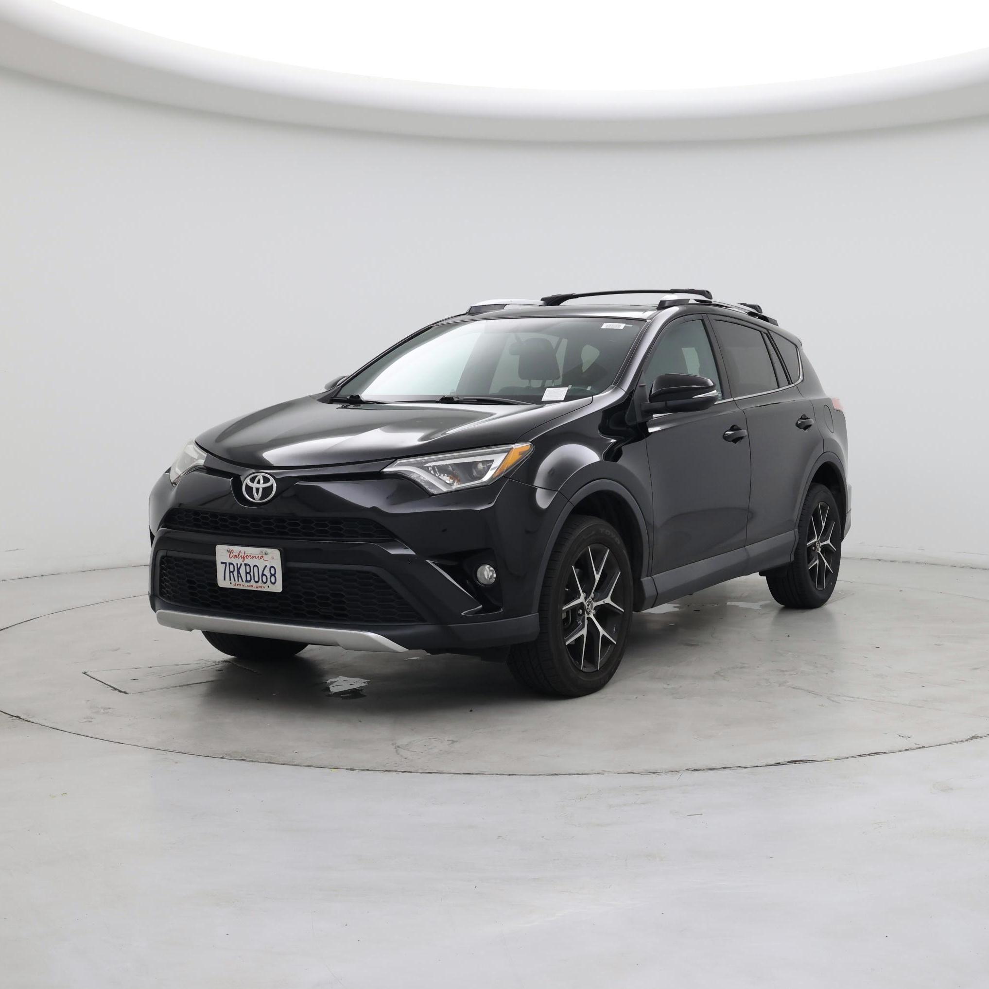 Thumbnail: 2016 Toyota RAV4 - 4