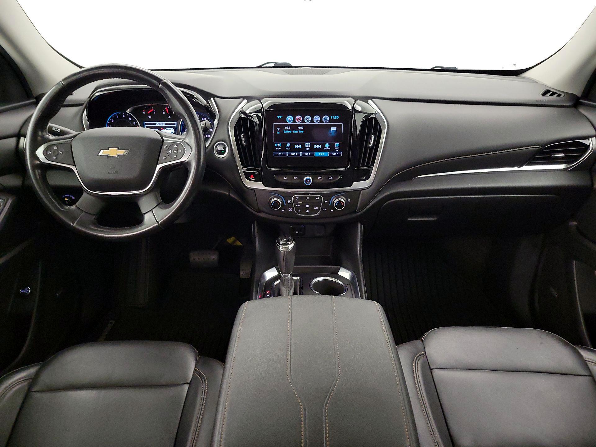 Thumbnail: 2018 Chevrolet Traverse - 9
