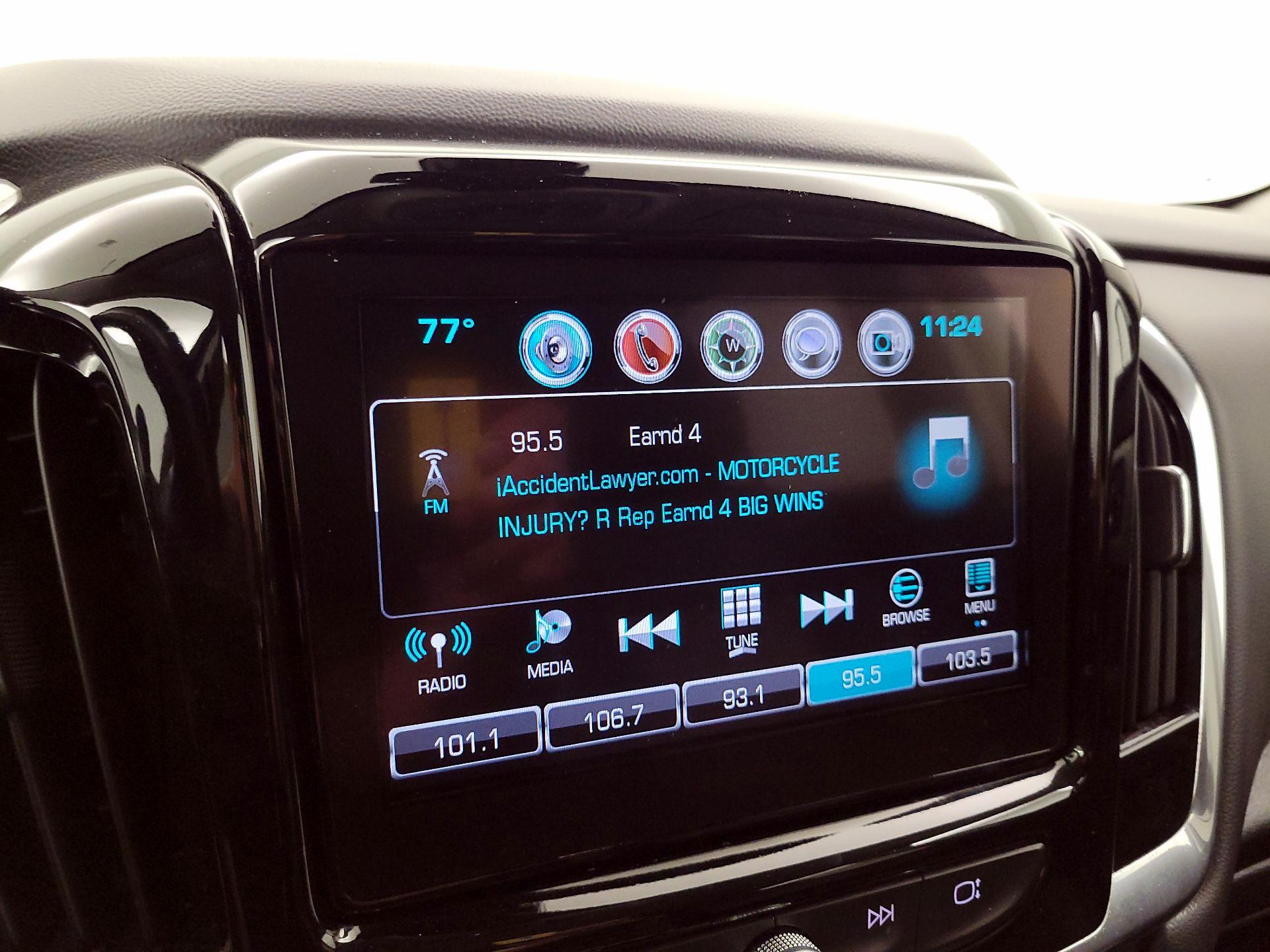 Thumbnail: 2018 Chevrolet Traverse - 16