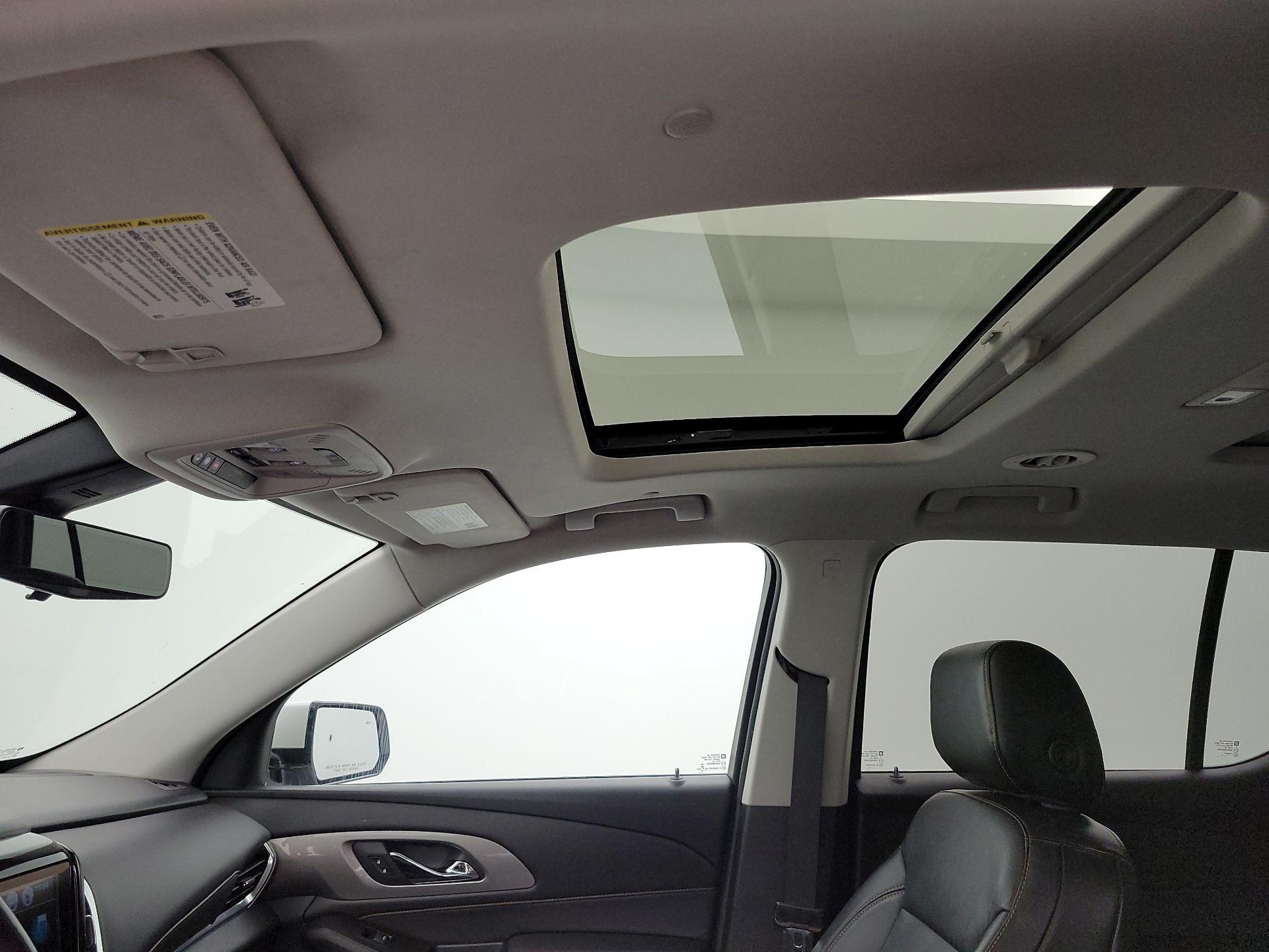 Thumbnail: 2018 Chevrolet Traverse - 20