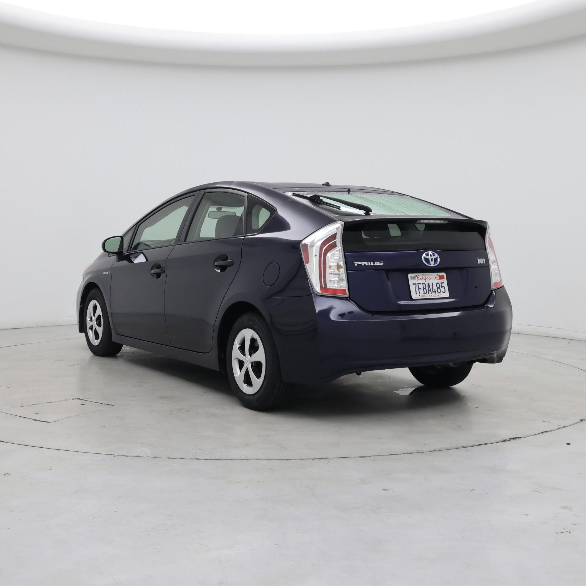 Thumbnail: 2014 Toyota Prius - 2