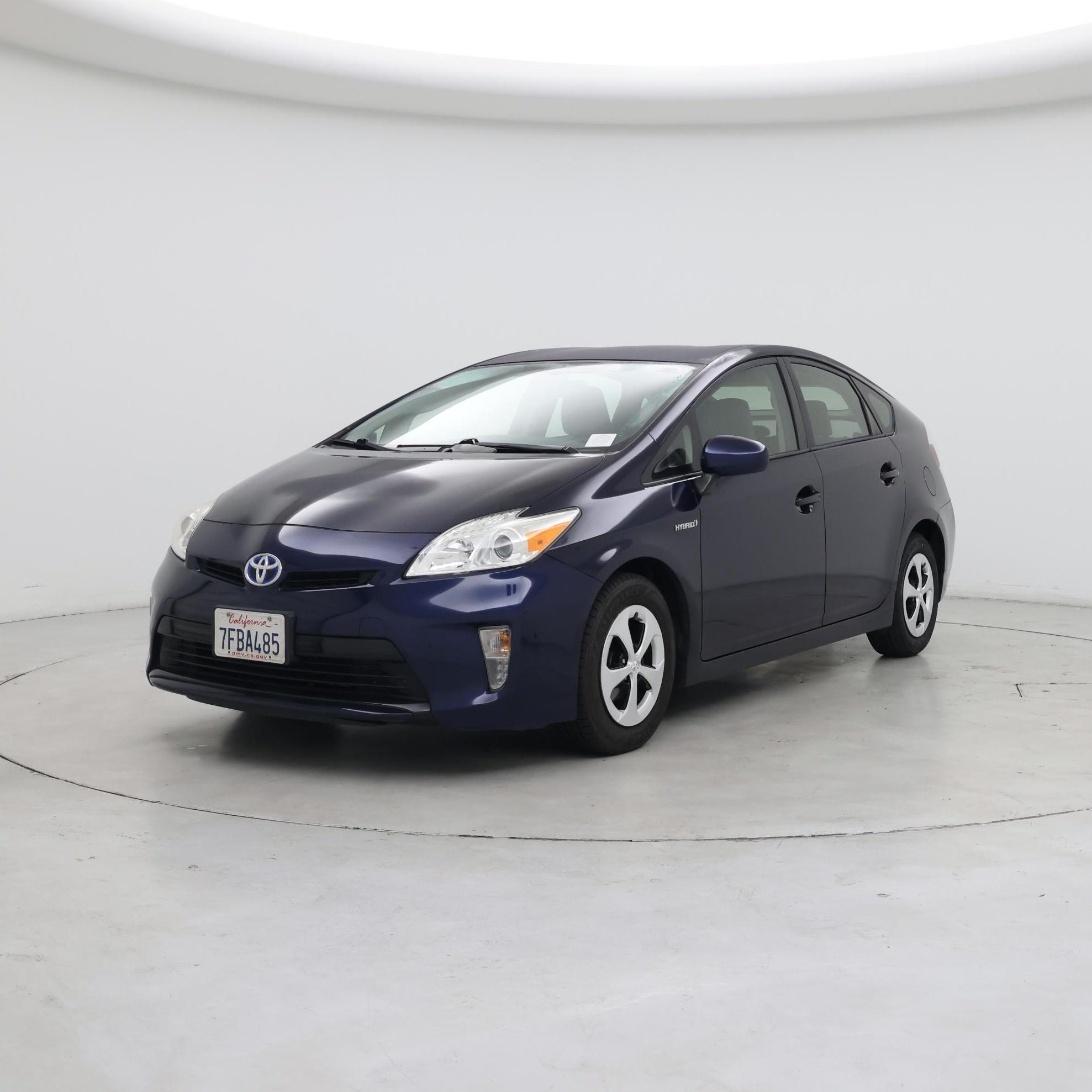 Thumbnail: 2014 Toyota Prius - 4