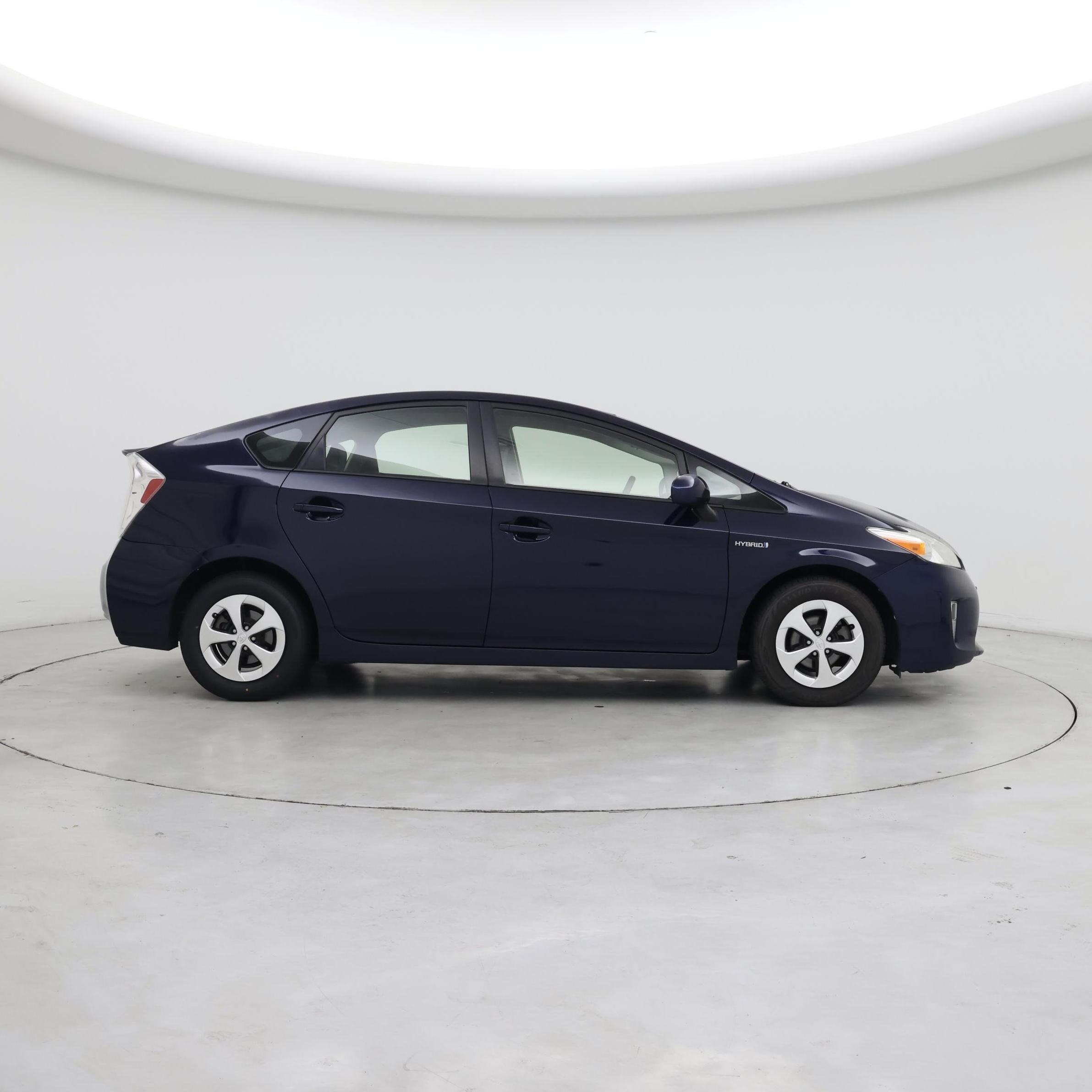 Thumbnail: 2014 Toyota Prius - 7