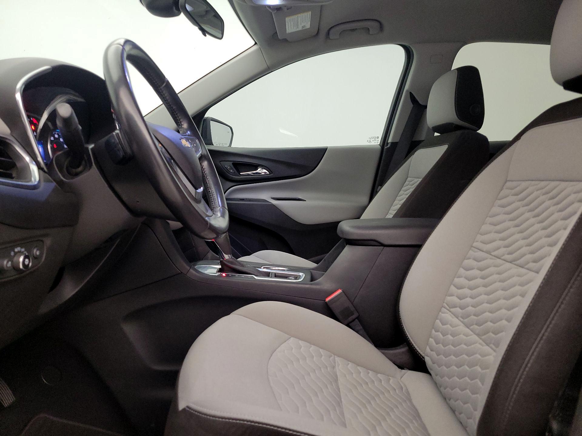 Thumbnail: 2020 Chevrolet Equinox - 11