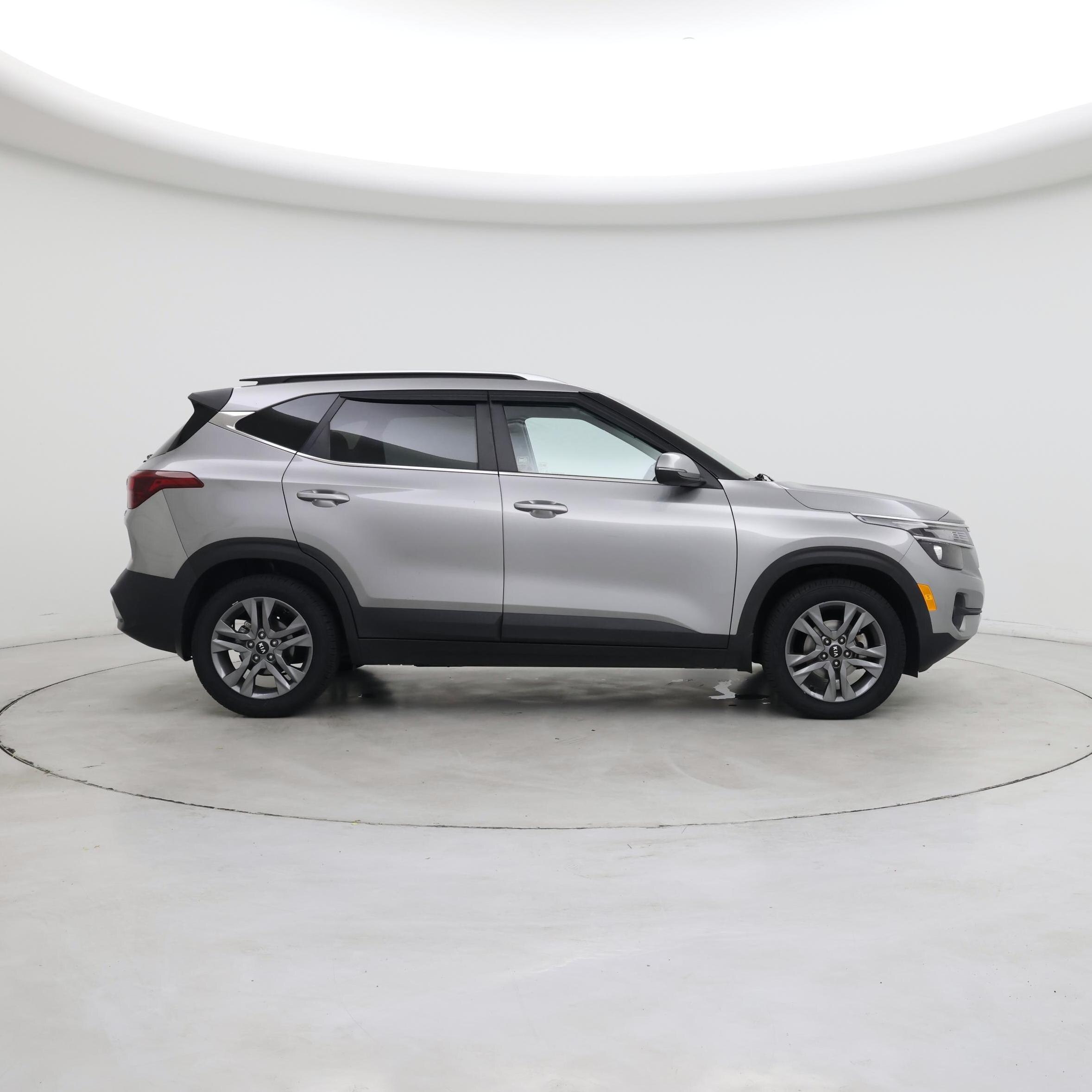 Thumbnail: 2021 Kia Seltos - 7