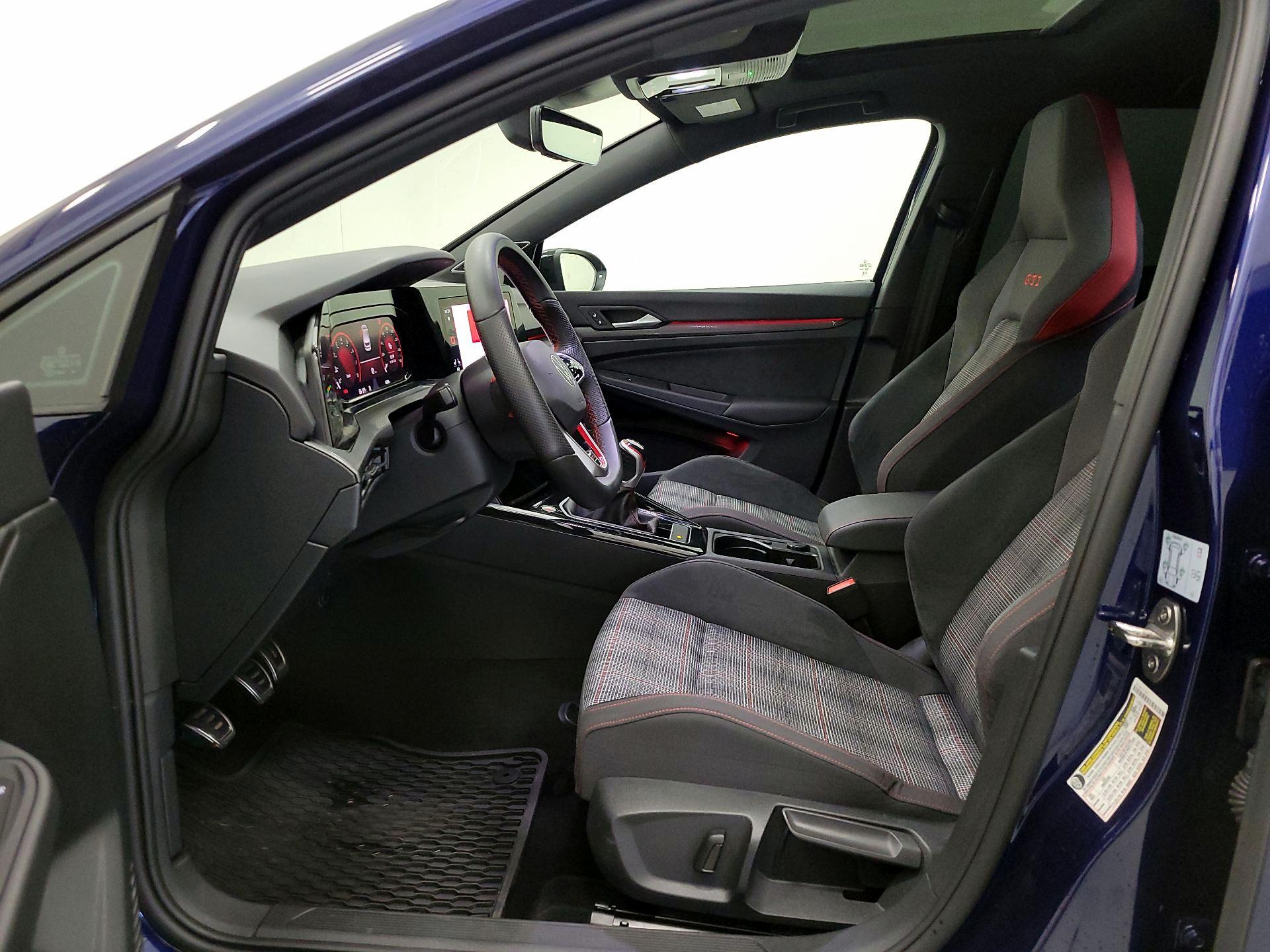 Thumbnail: 2024 Volkswagen Golf - 11