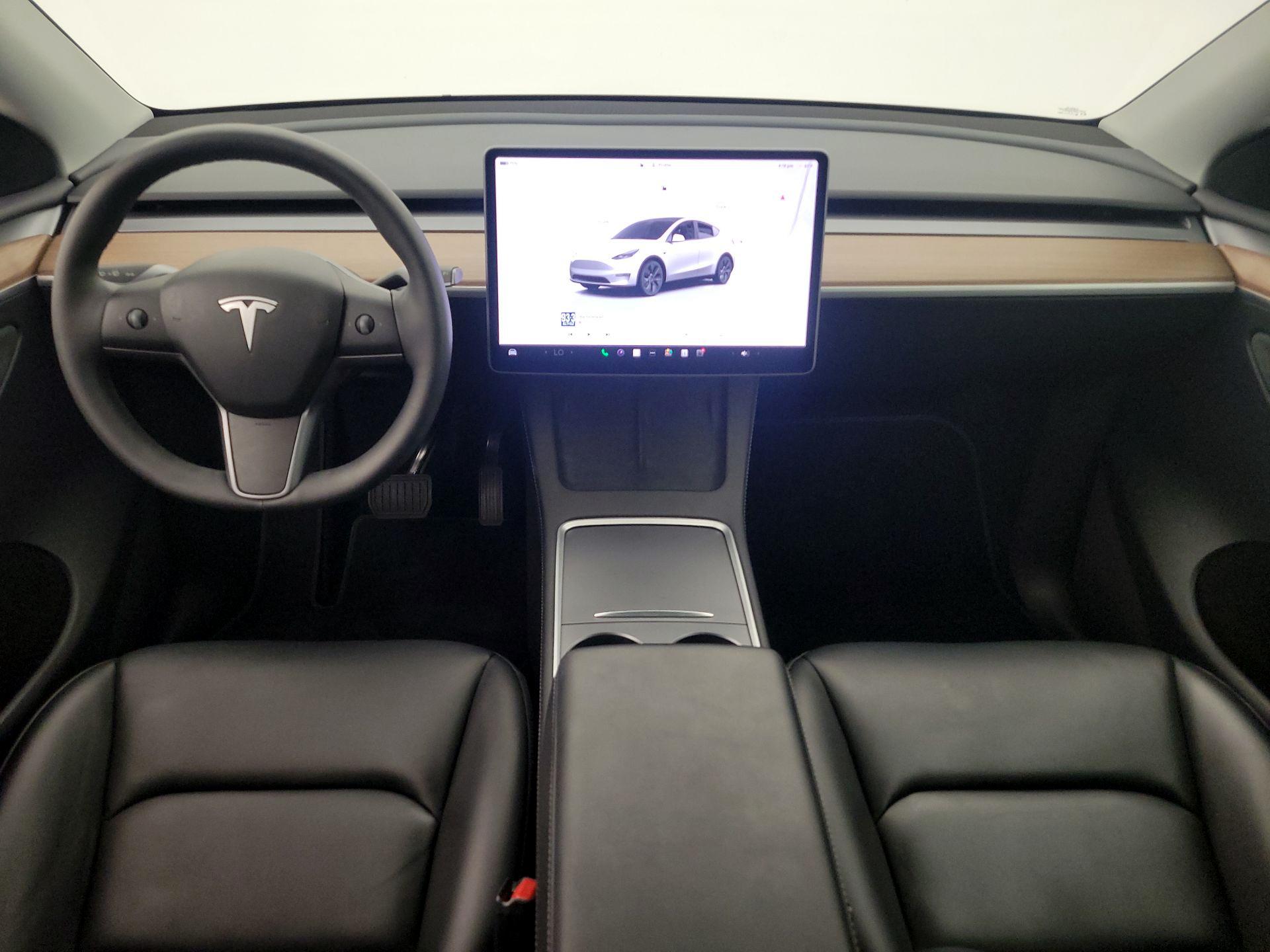 Thumbnail: 2024 Tesla Model Y - 9